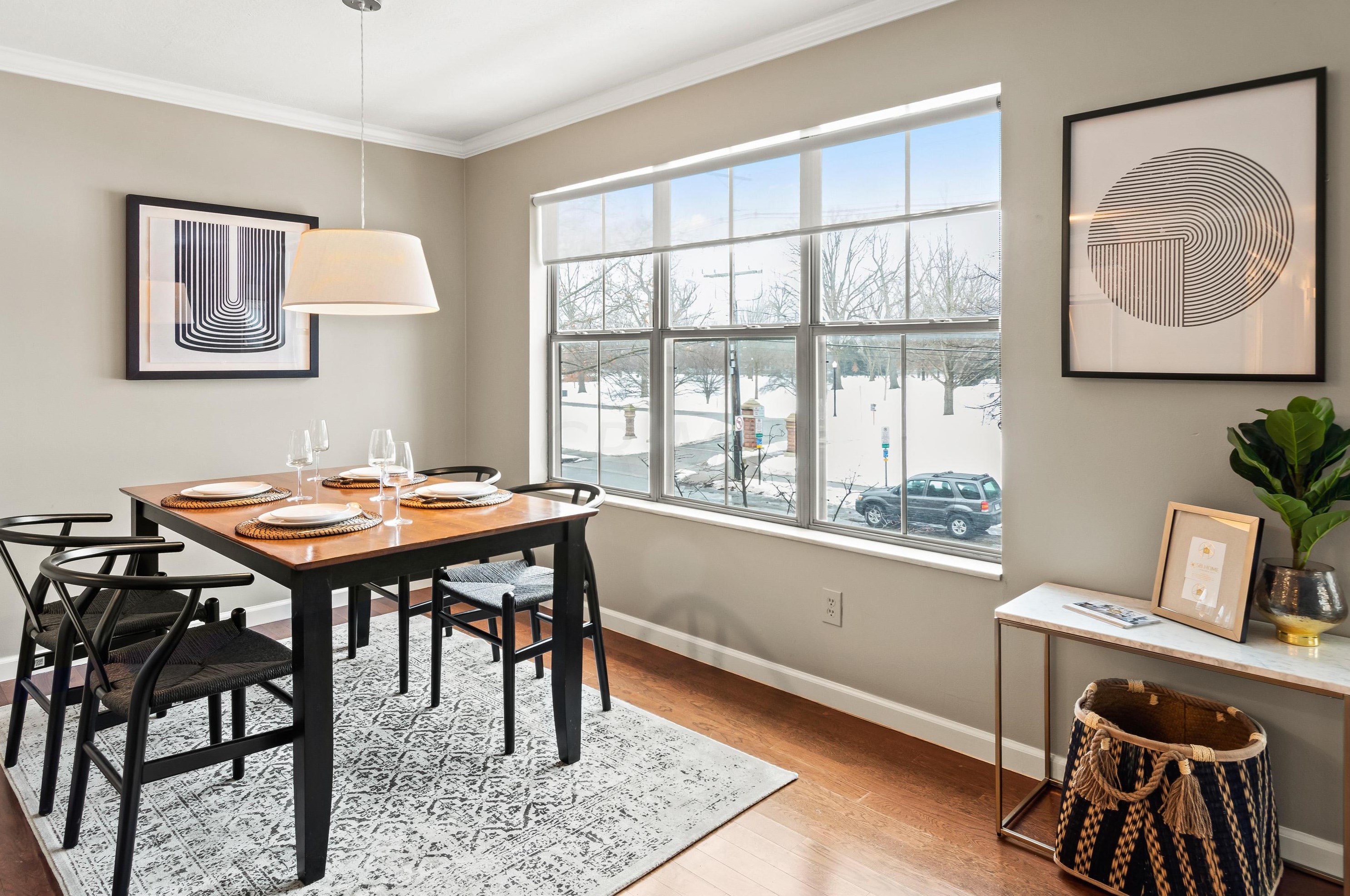 59 Victorian Gate Way, Columbus OH 43215-1675 exterior