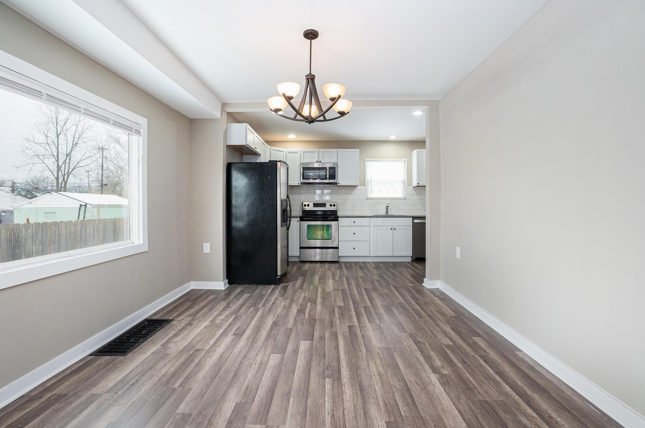 602 Oakley Ave, Columbus OH 43204-3757 exterior