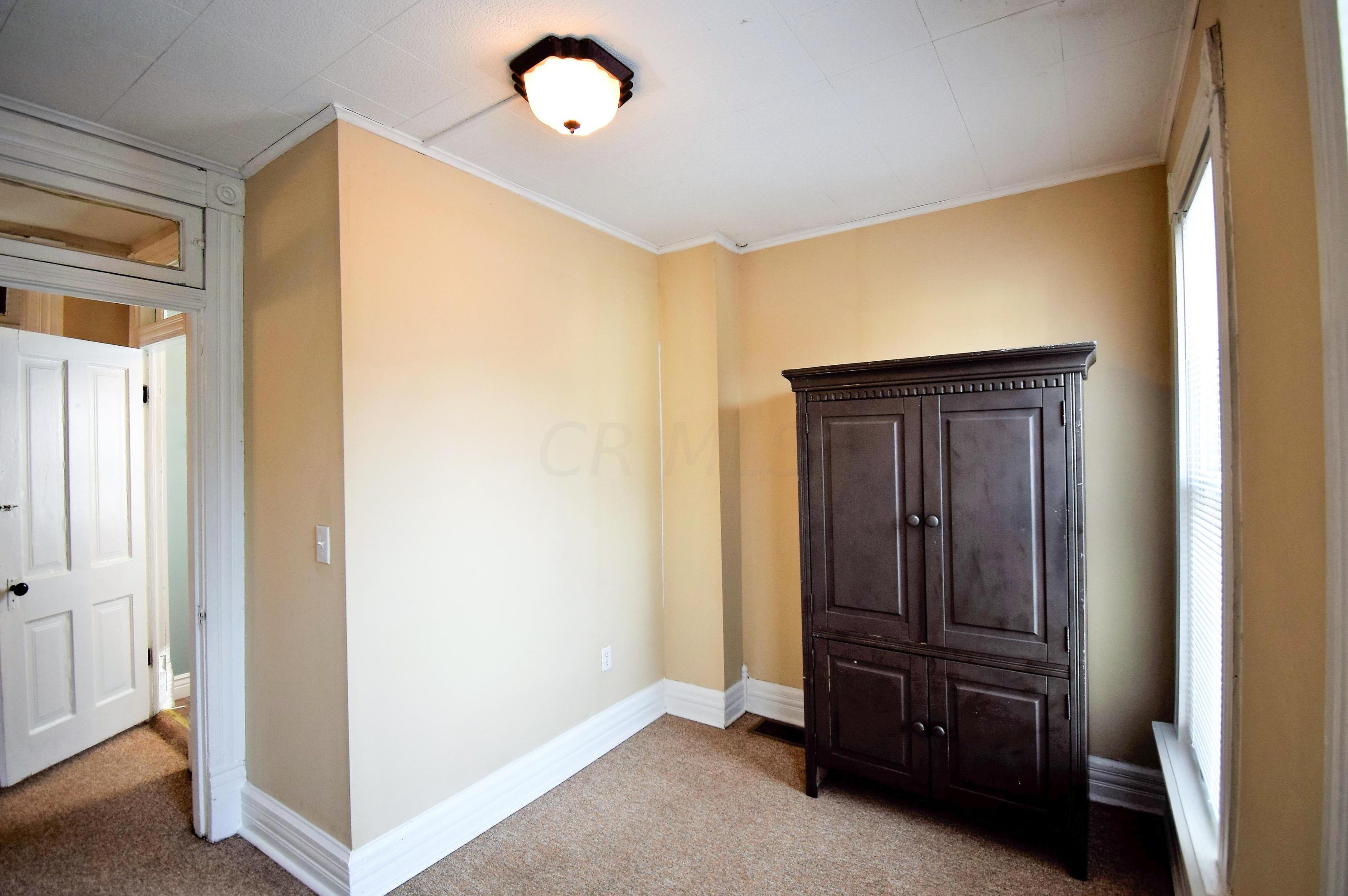 251 2 Ave, Columbus OH 43201-3663 exterior