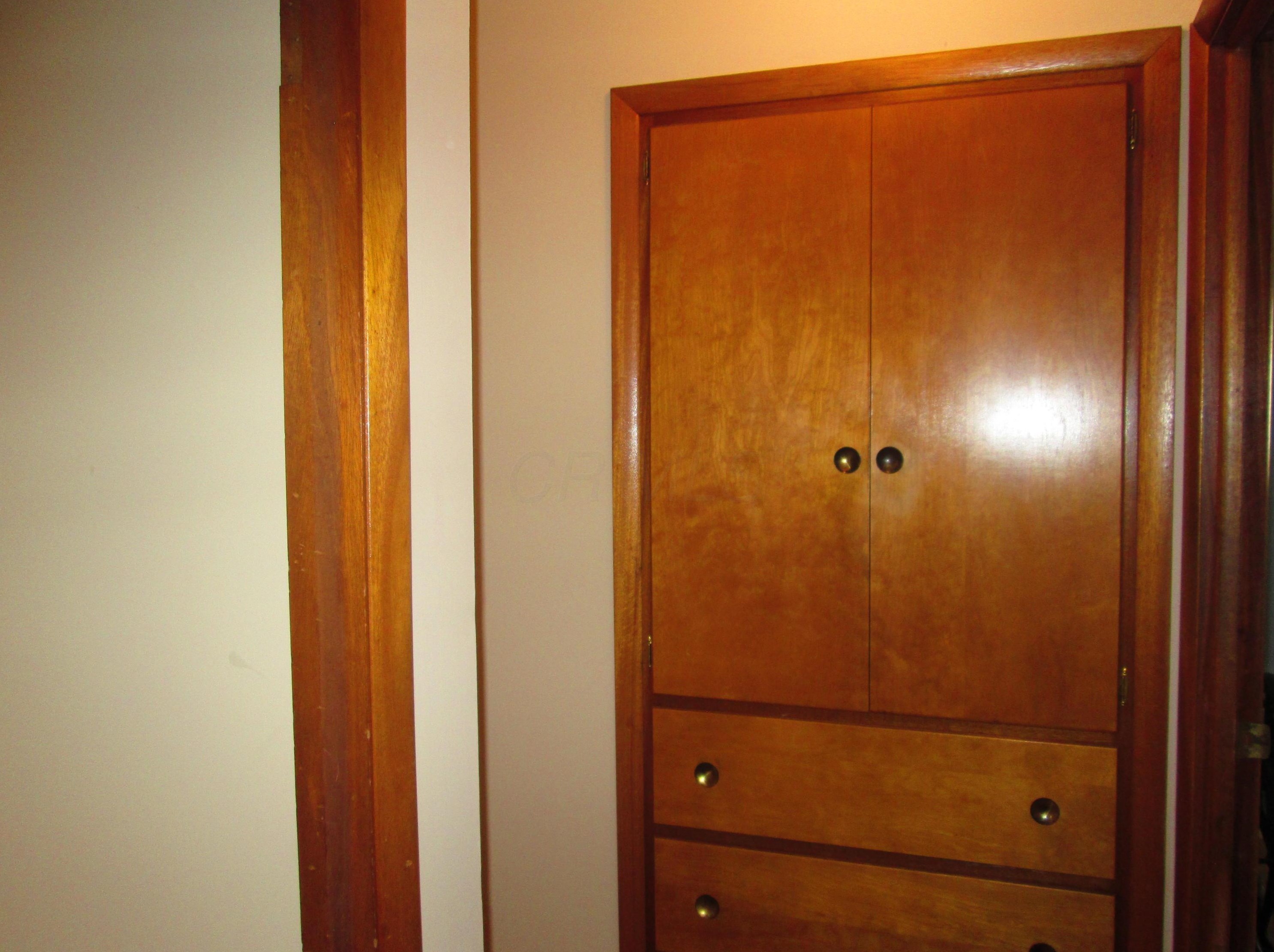 755 Bernhard Rd, Columbus OH 43213-1937 exterior