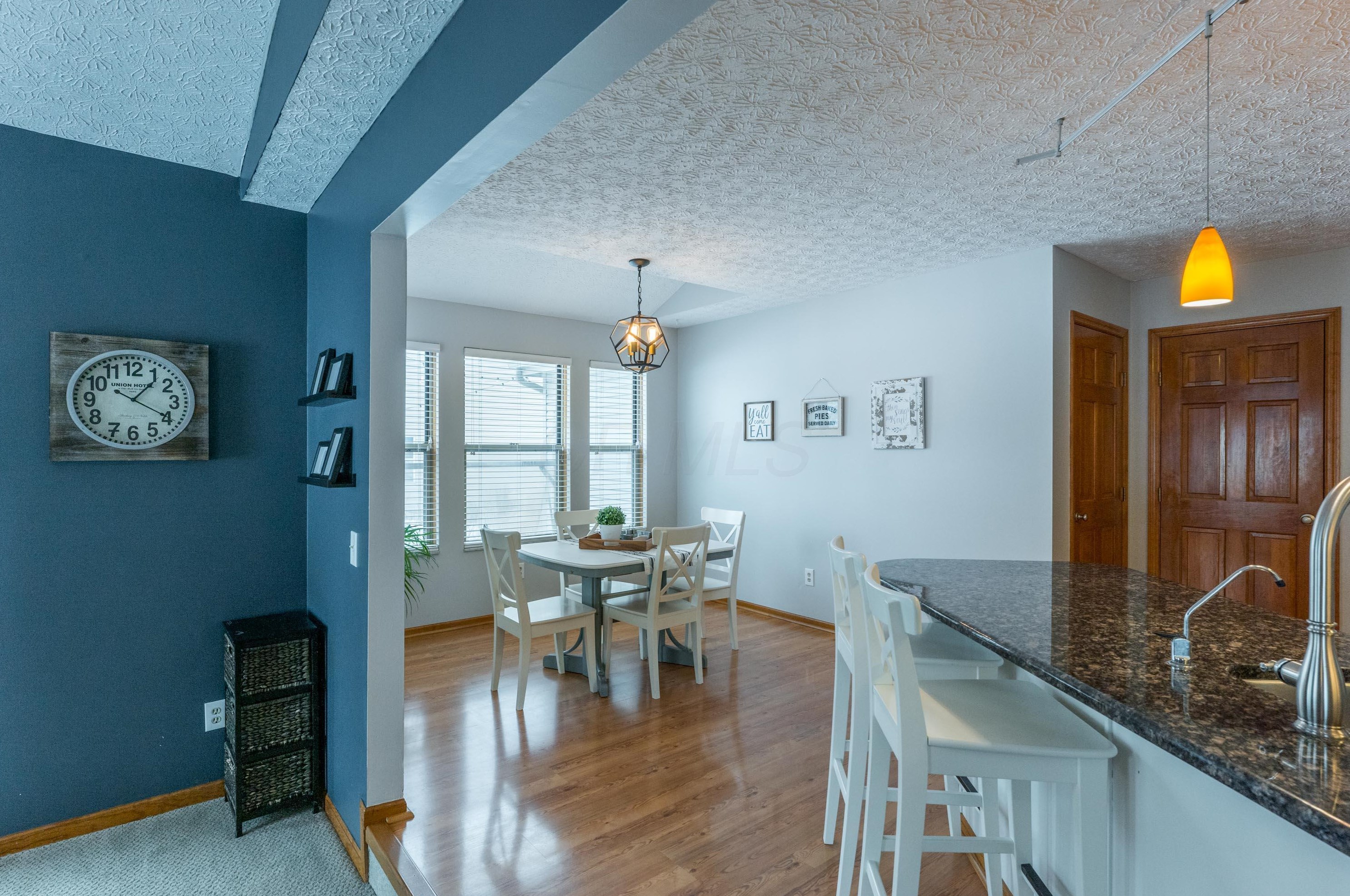 945 Leaflock Ct, Columbus OH exterior