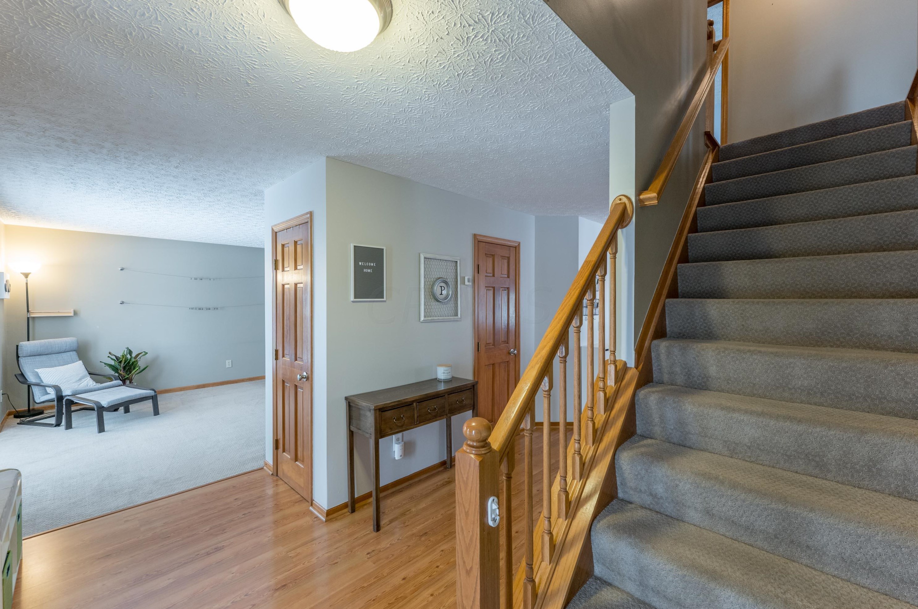 945 Leaflock Ct, Columbus OH exterior