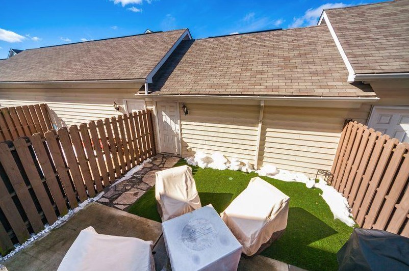 3831 Preserve Crossing Blvd, Columbus OH  43230-6482 exterior