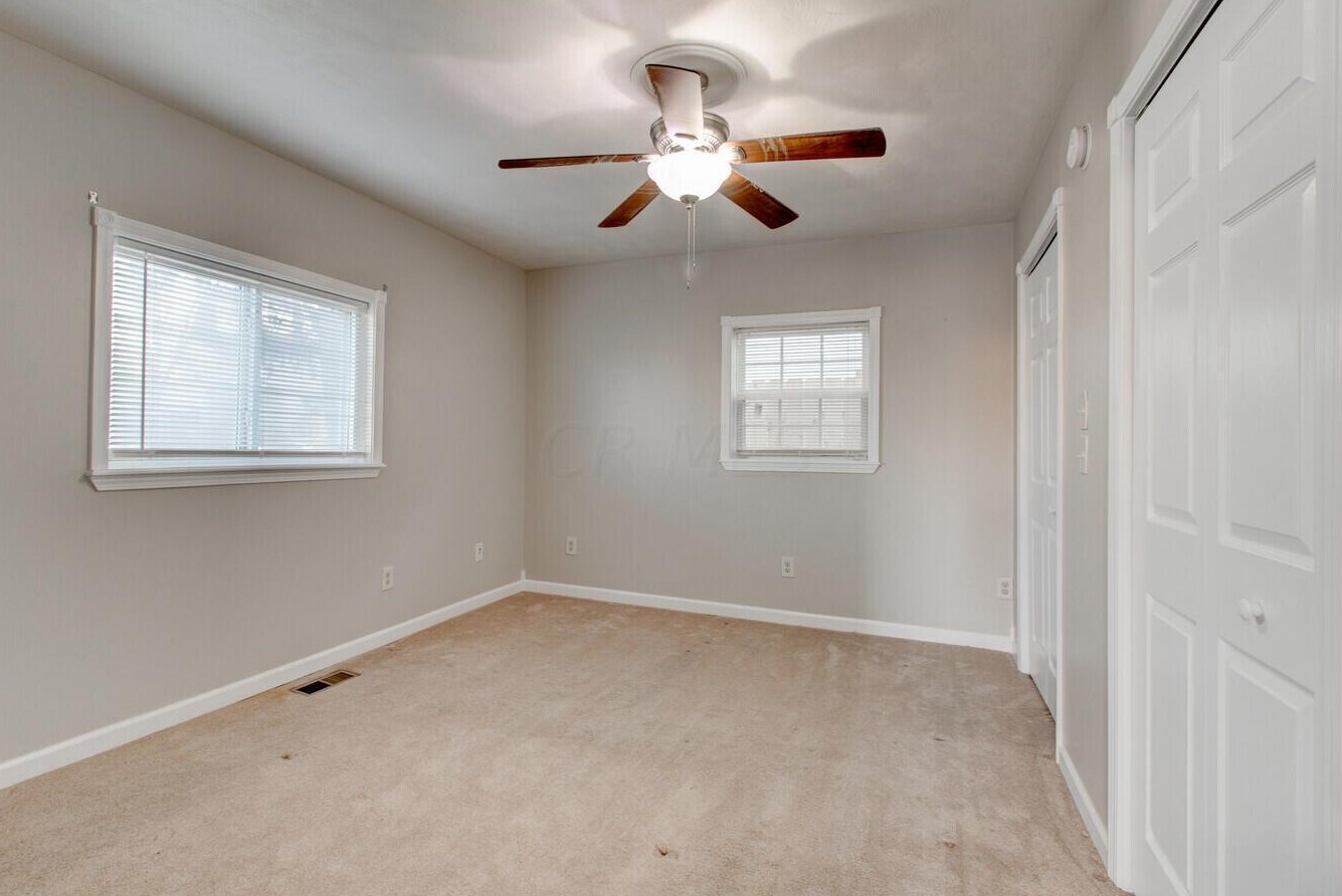 1522 Thomas Ave, Columbus OH 43223-1929 exterior