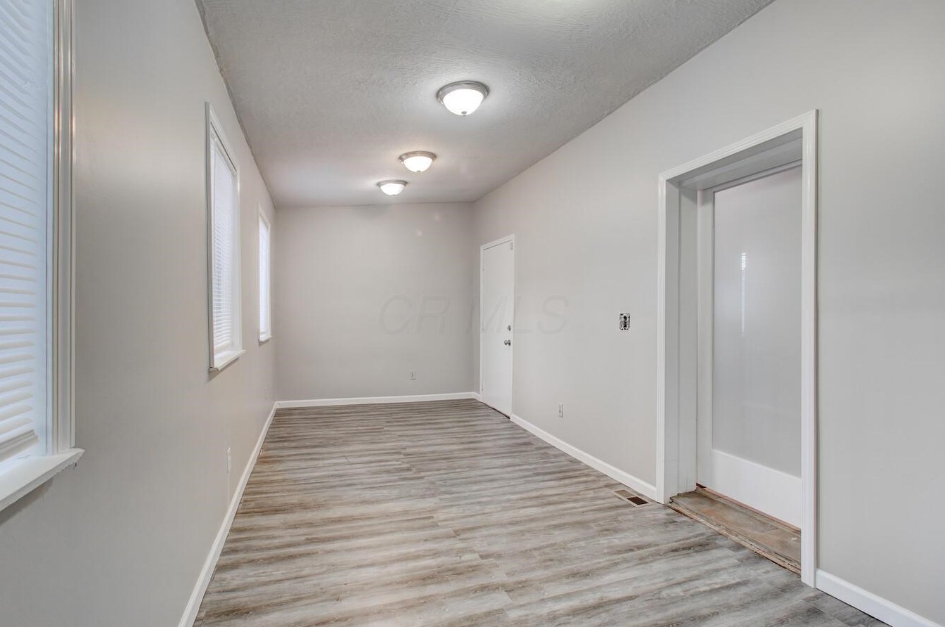 1522 Thomas Ave, Columbus OH 43223-1929 exterior