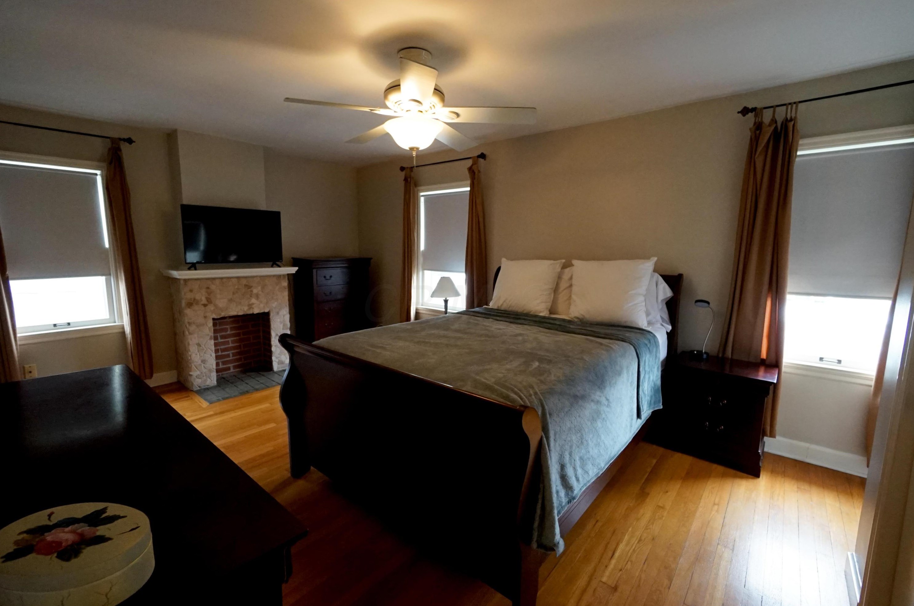 190 Dominion Blvd, Columbus OH 43214-2756 exterior