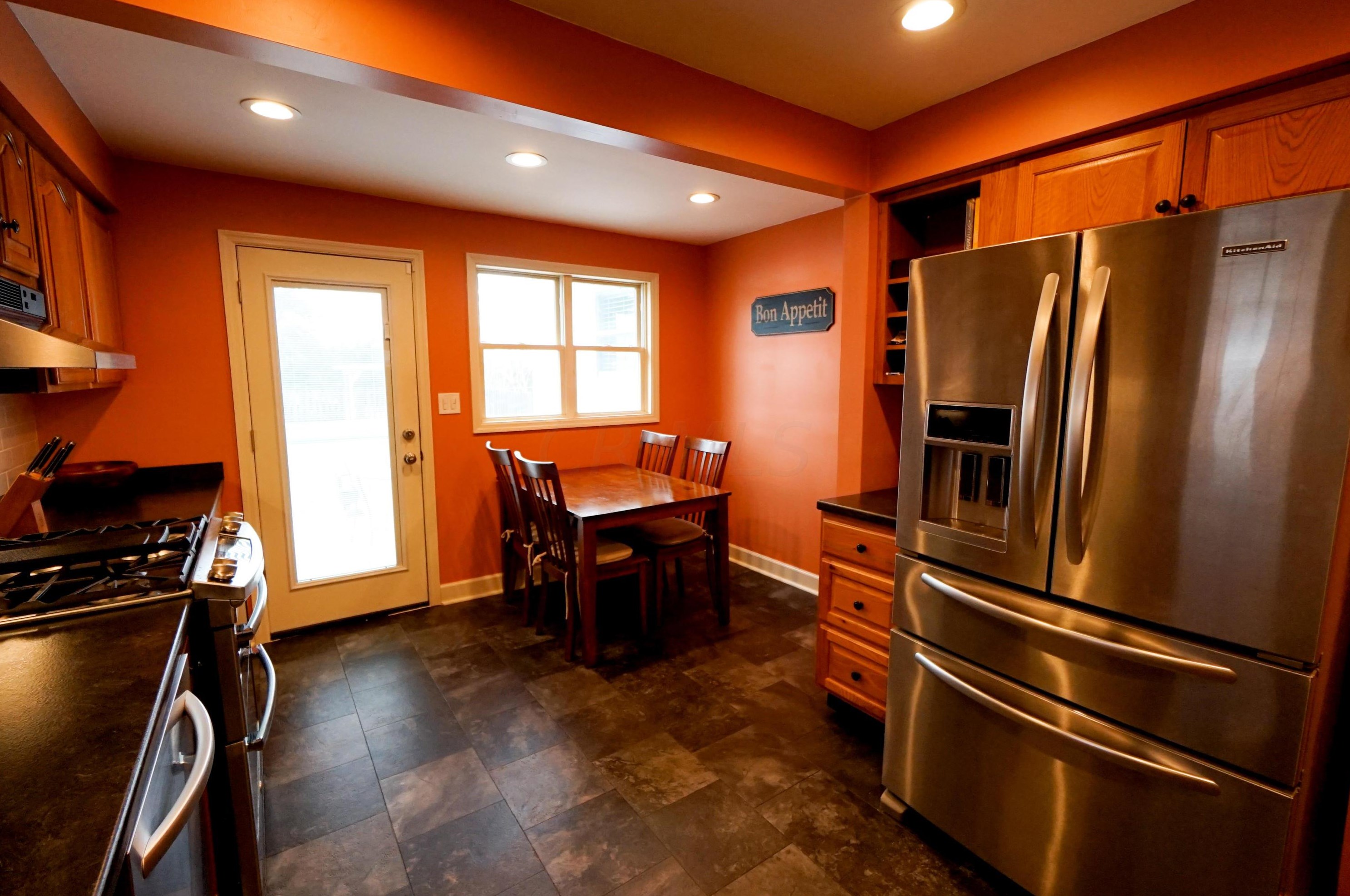 190 Dominion Blvd, Columbus OH 43214-2756 exterior