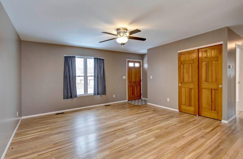 1309 Belden Rd, Columbus OH 43229-5136 exterior