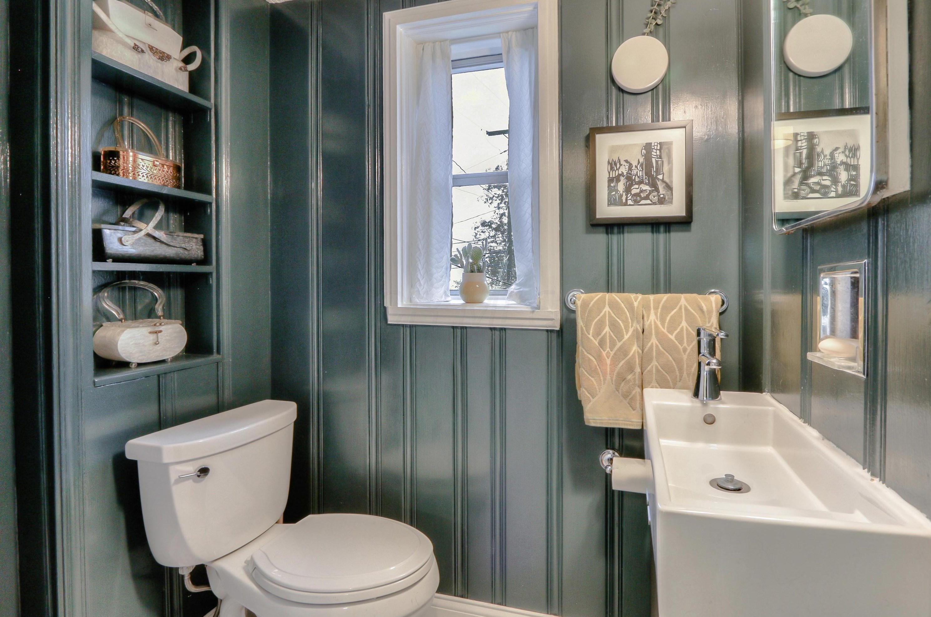 1407 Mulford Rd, Columbus OH 43212-3403 exterior