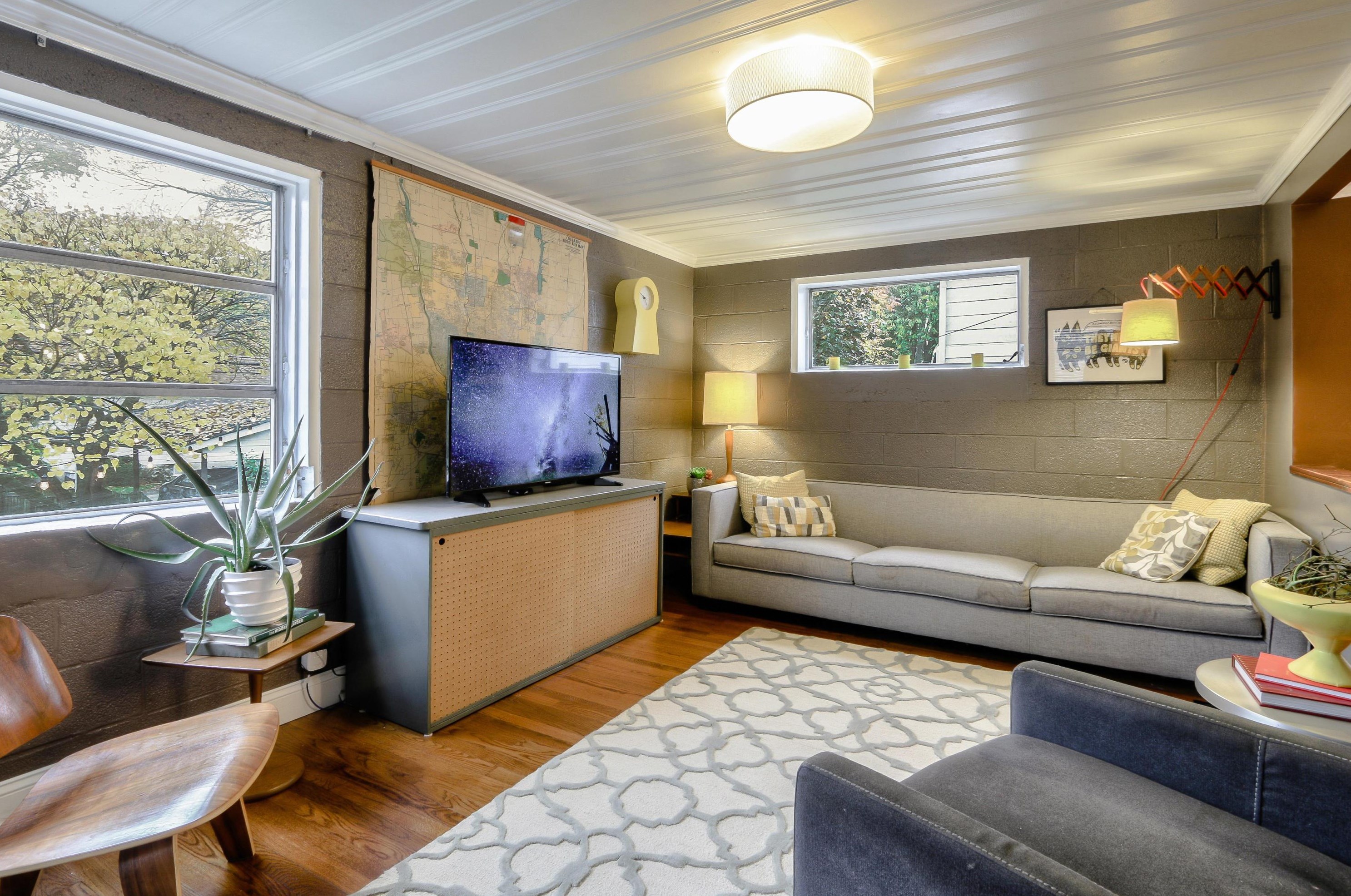 1407 Mulford Rd, Columbus OH 43212-3403 exterior