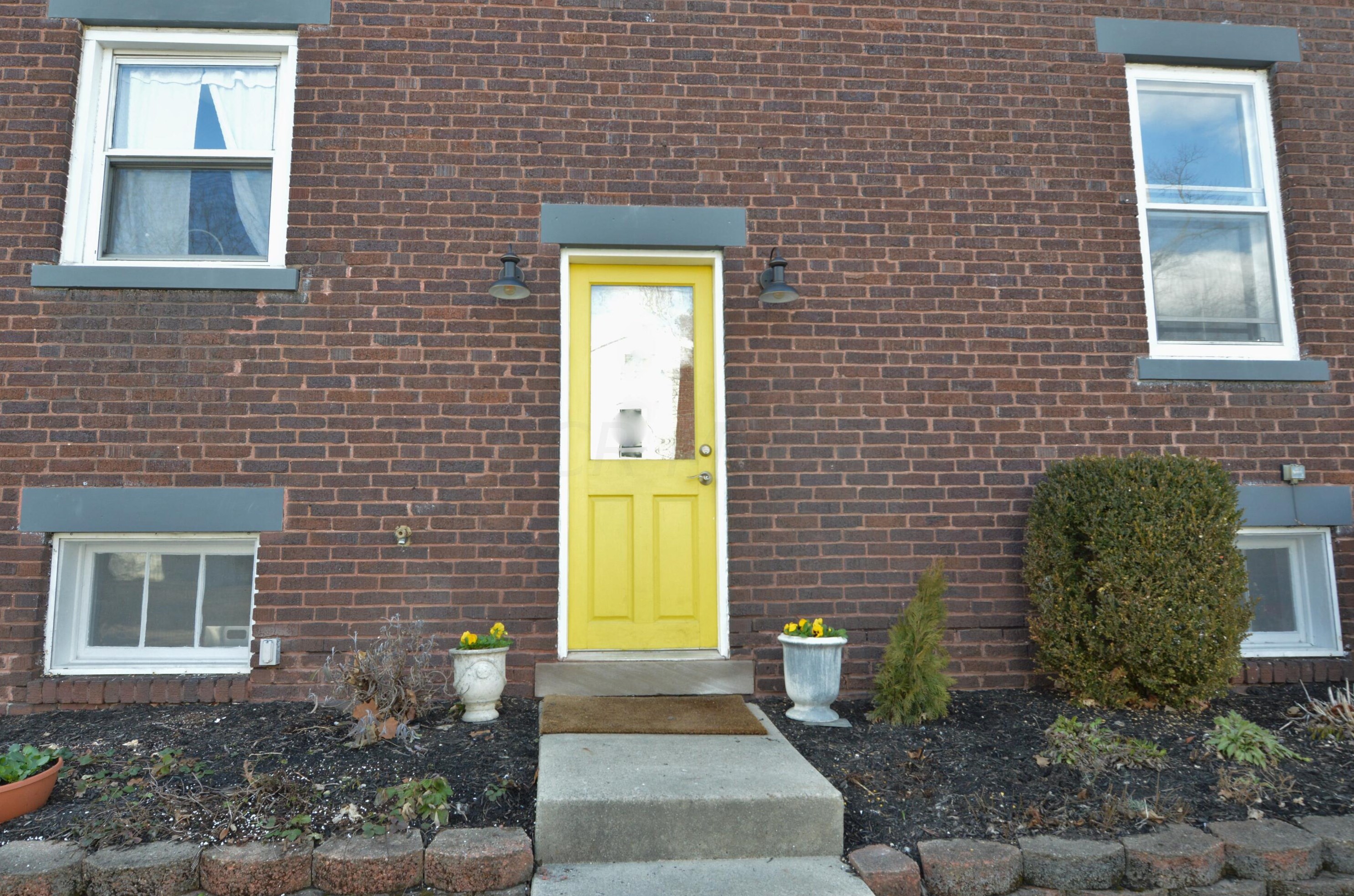 1407 Mulford Rd, Columbus OH 43212-3403 exterior