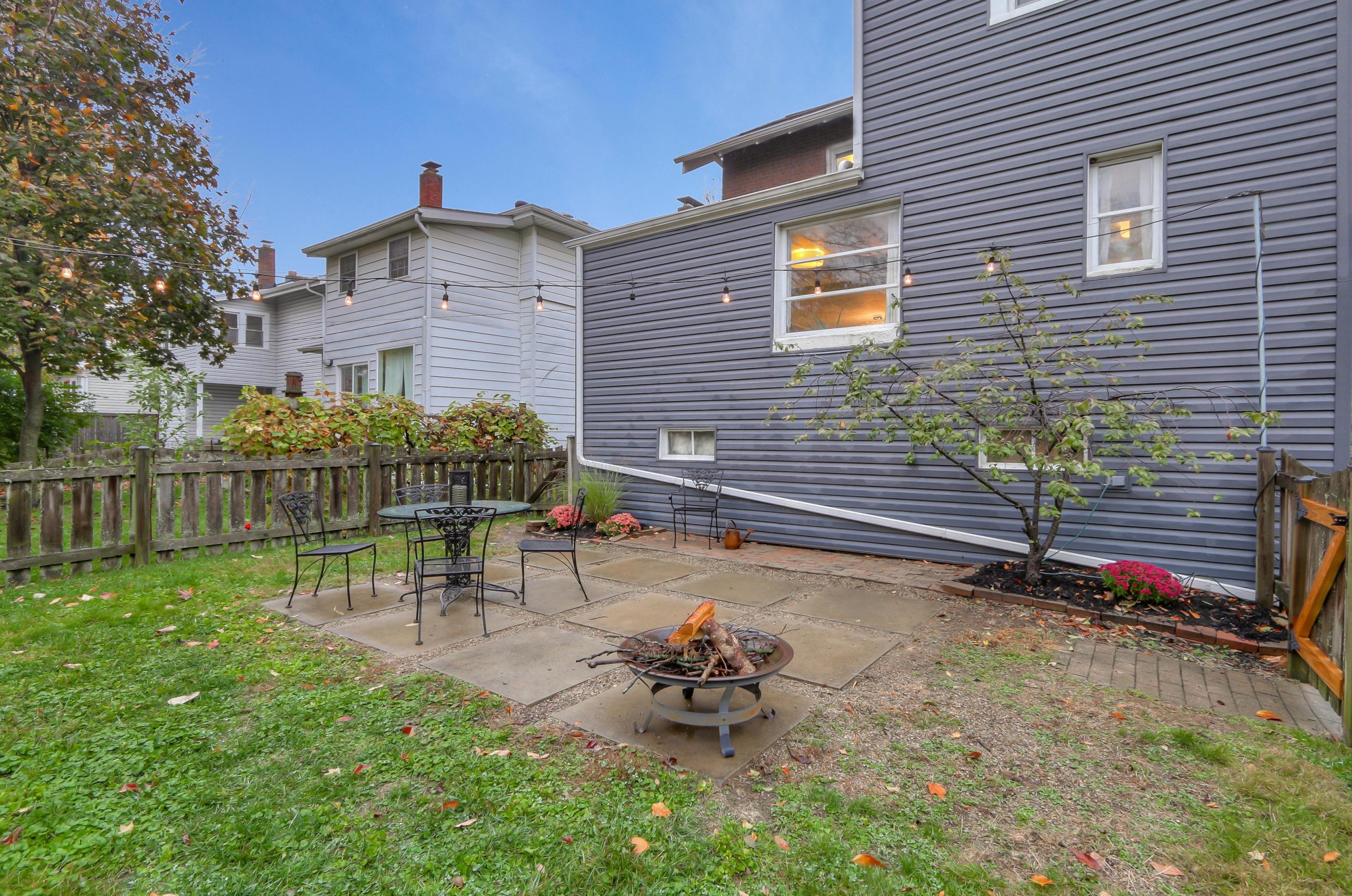 1407 Mulford Rd, Columbus OH 43212-3403 exterior