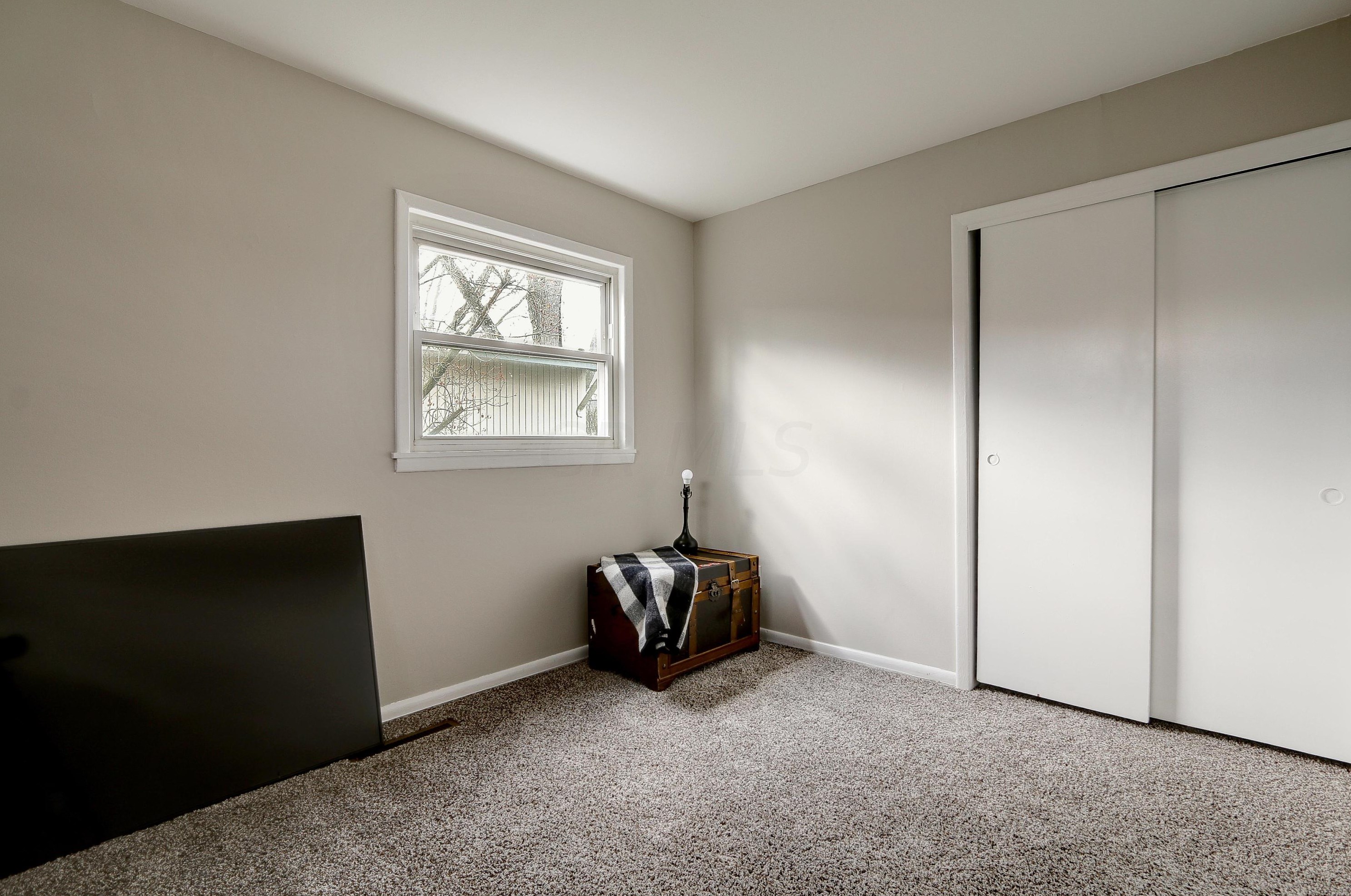 1450 Blaine Dr, Columbus OH exterior