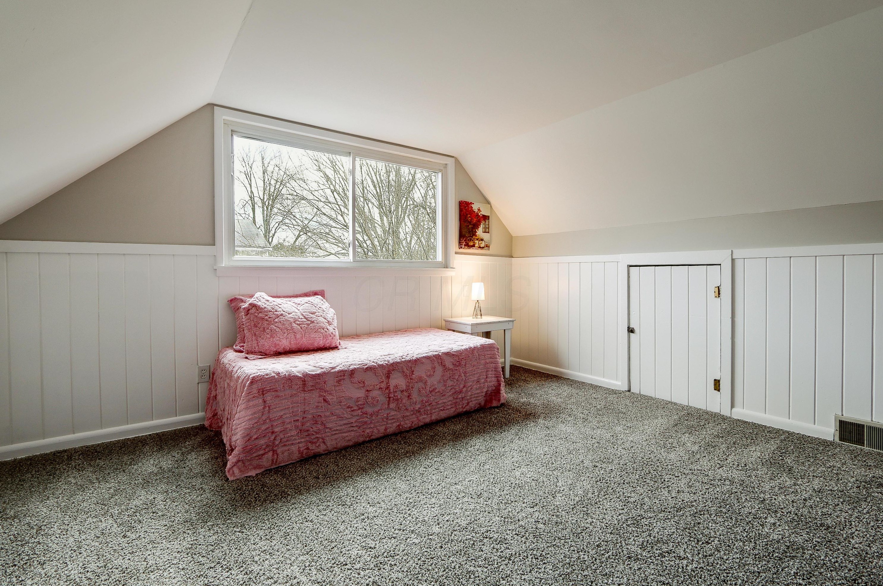 1450 Blaine Dr, Columbus OH exterior