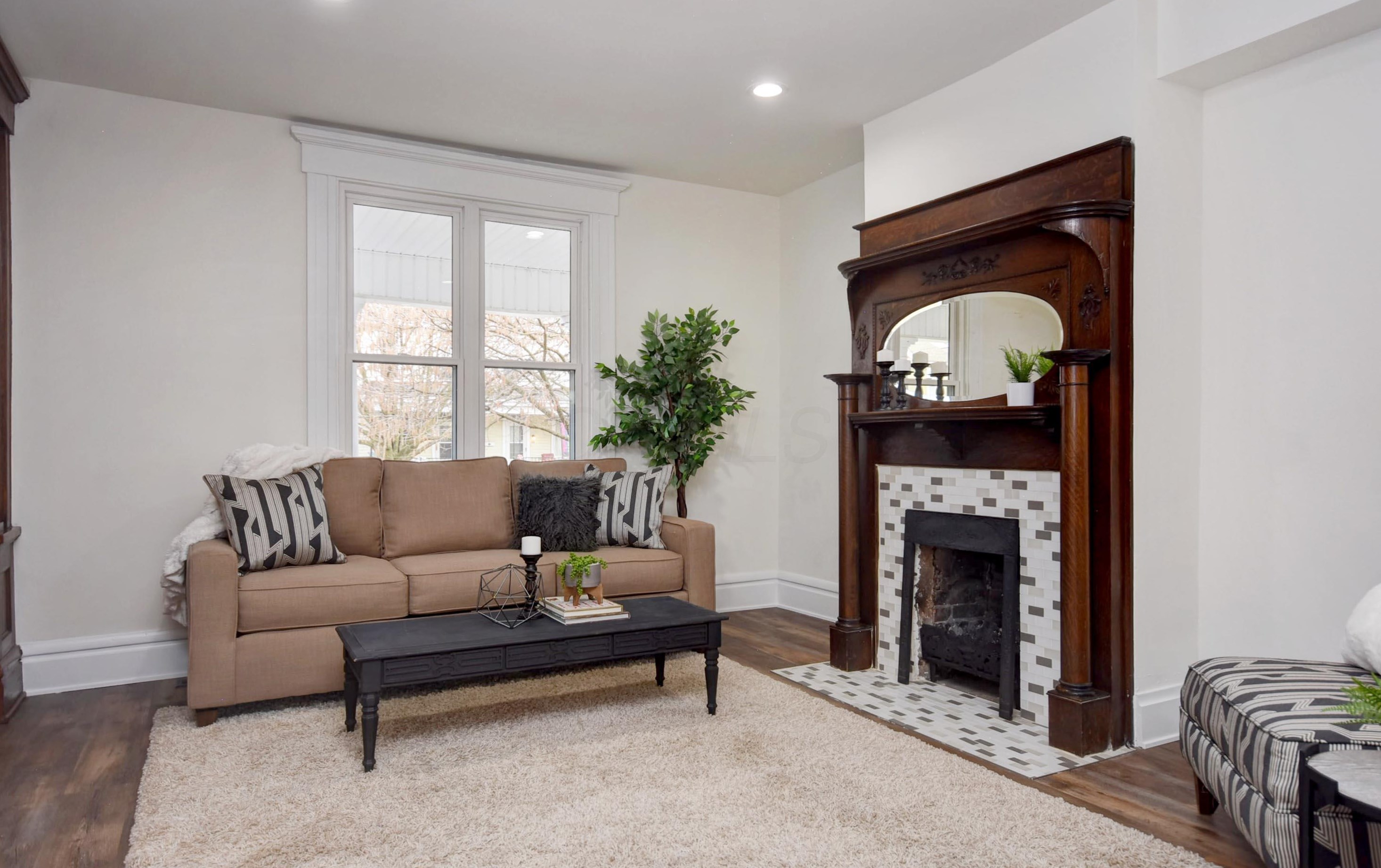 61 Welch Ave, Columbus OH 43207-2008 exterior