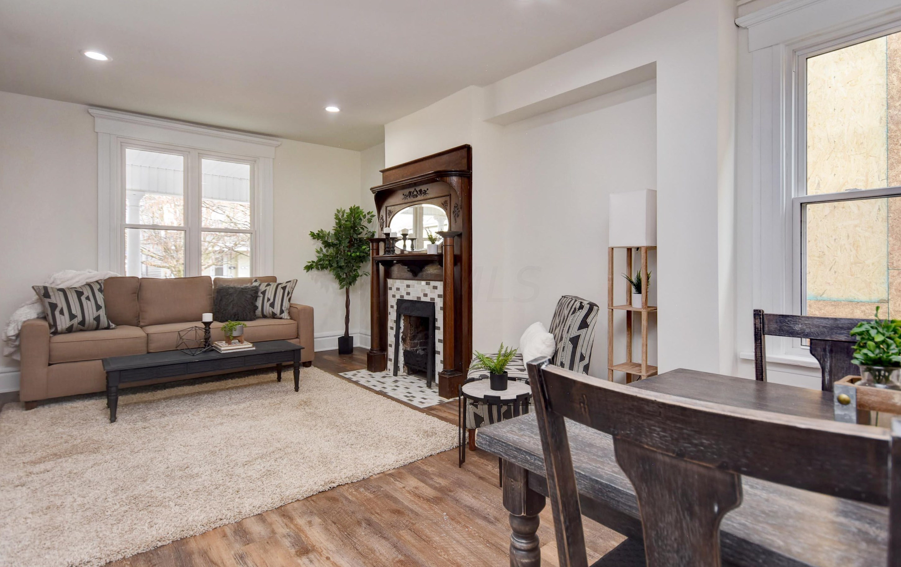 61 Welch Ave, Columbus OH 43207-2008 exterior