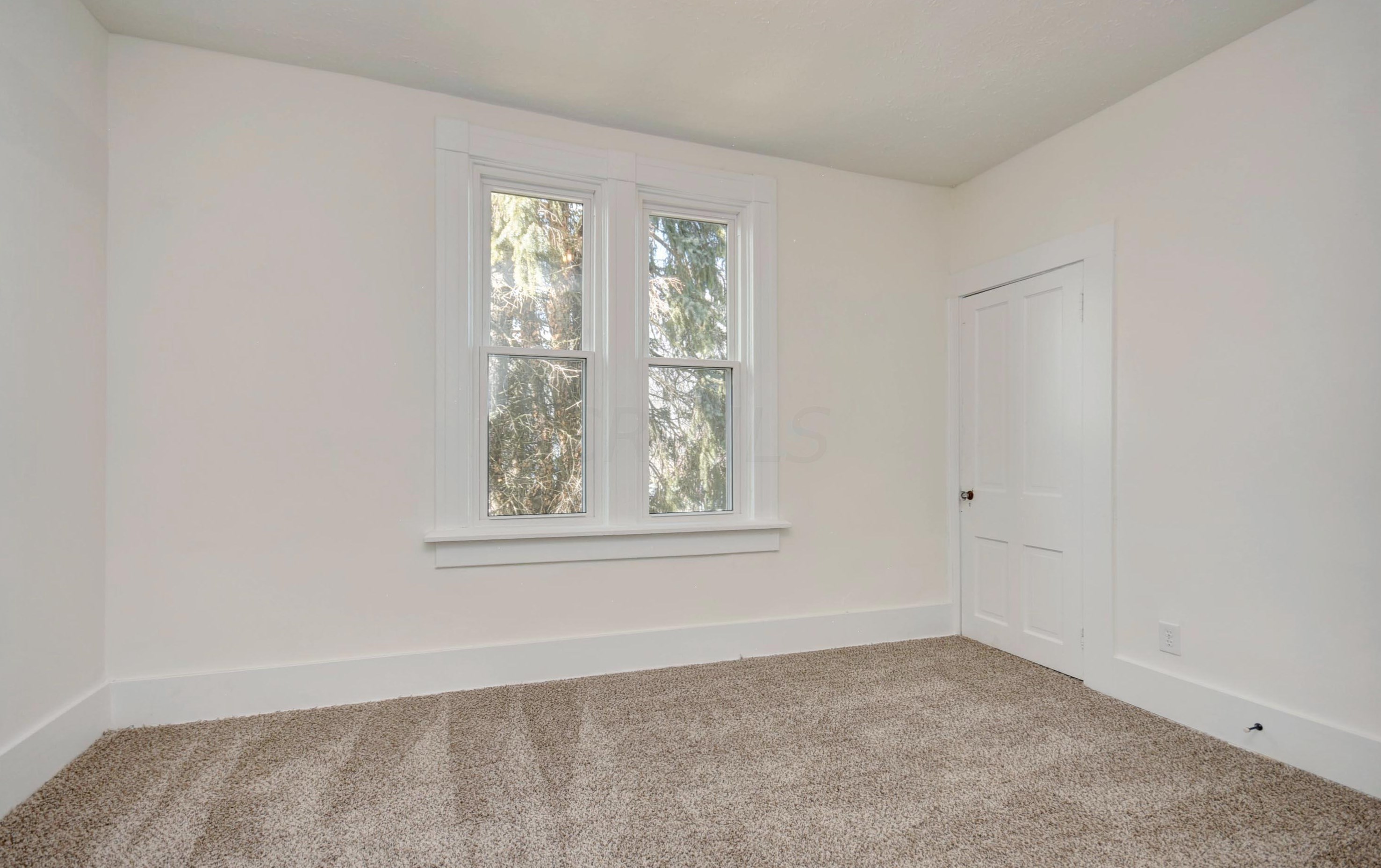 61 Welch Ave, Columbus OH 43207-2008 exterior