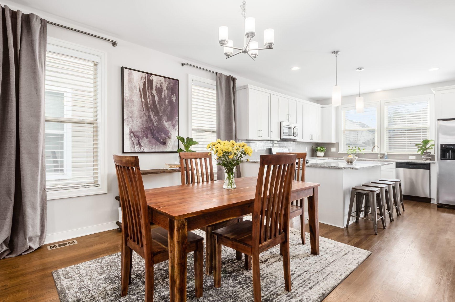 1355 Grant Ave, Columbus OH 43201-2512 exterior