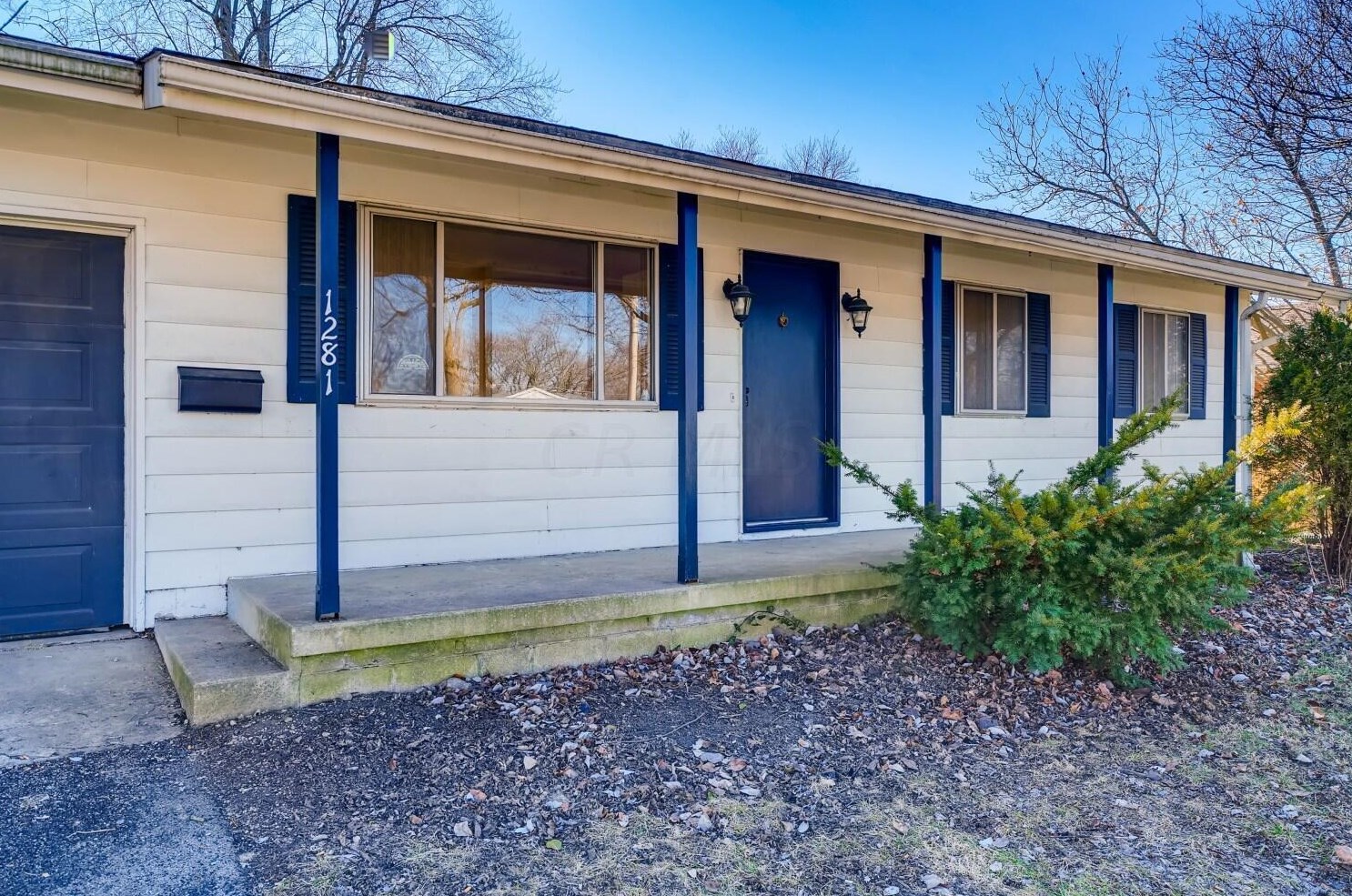 1281 Shanley Dr, Columbus, OH 43224-2066