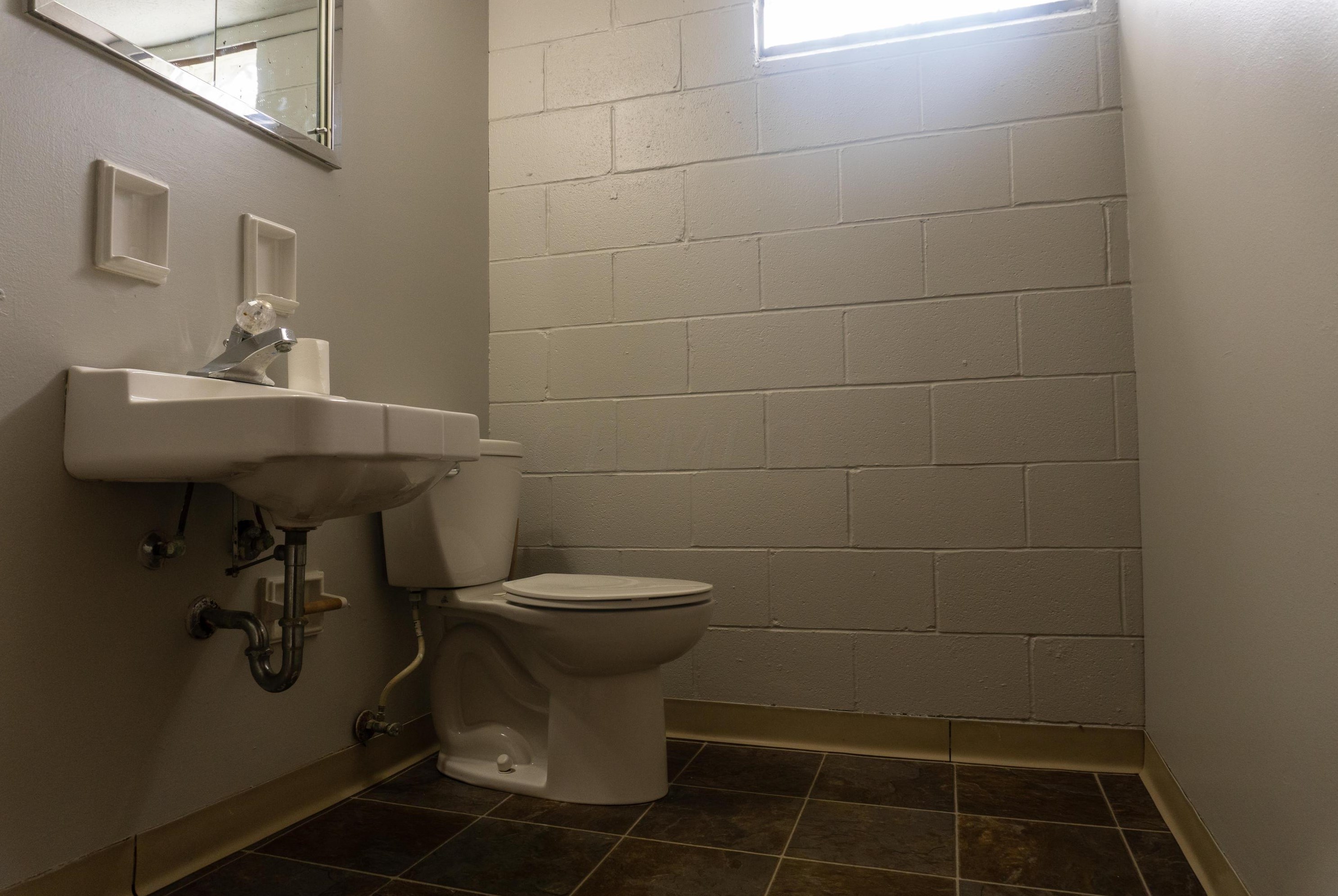 1781 Lattimer Dr, Columbus OH 43227-2570 exterior