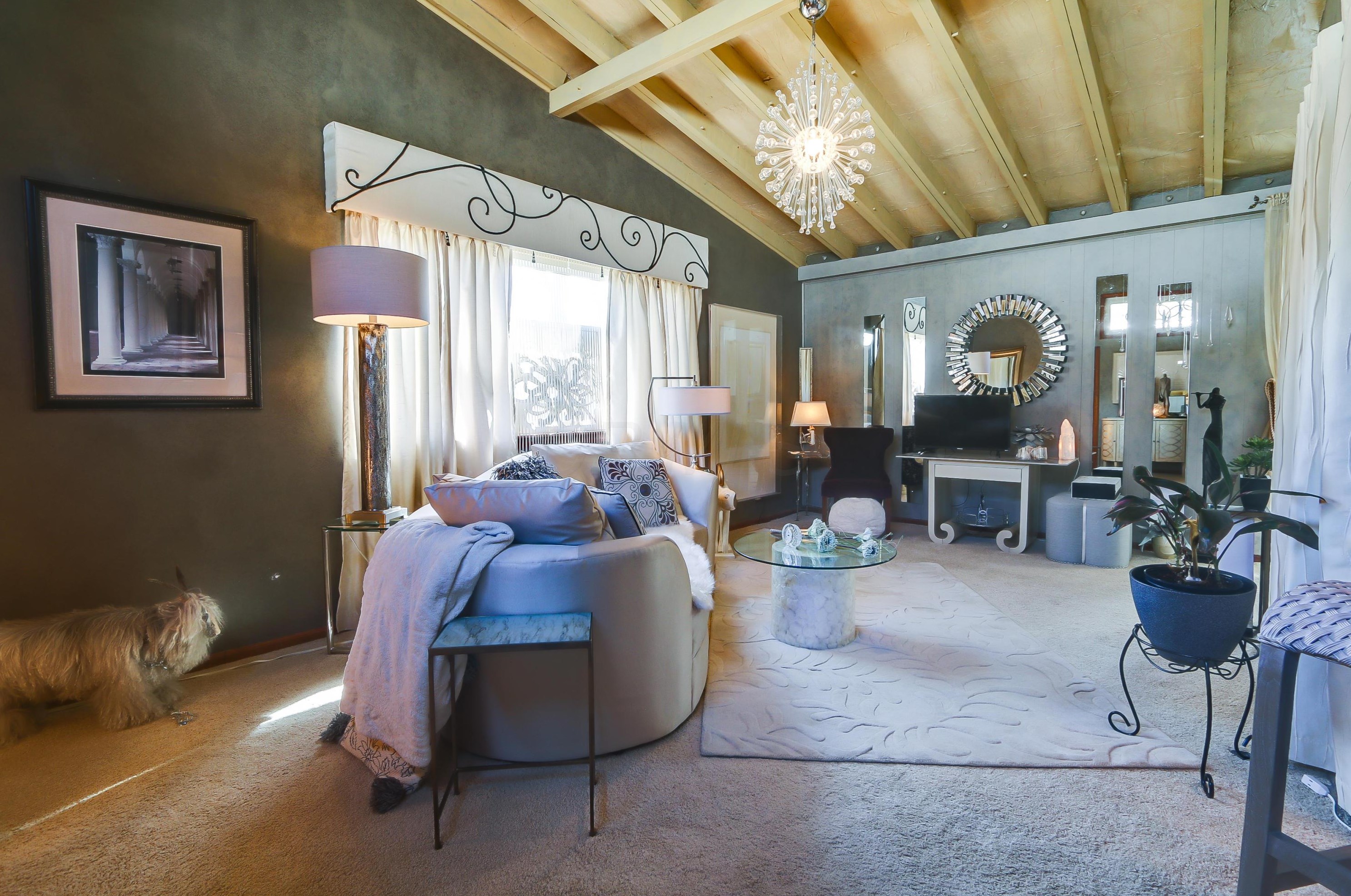 6206 Hutchinson St, Columbus OH 43085-2800 exterior