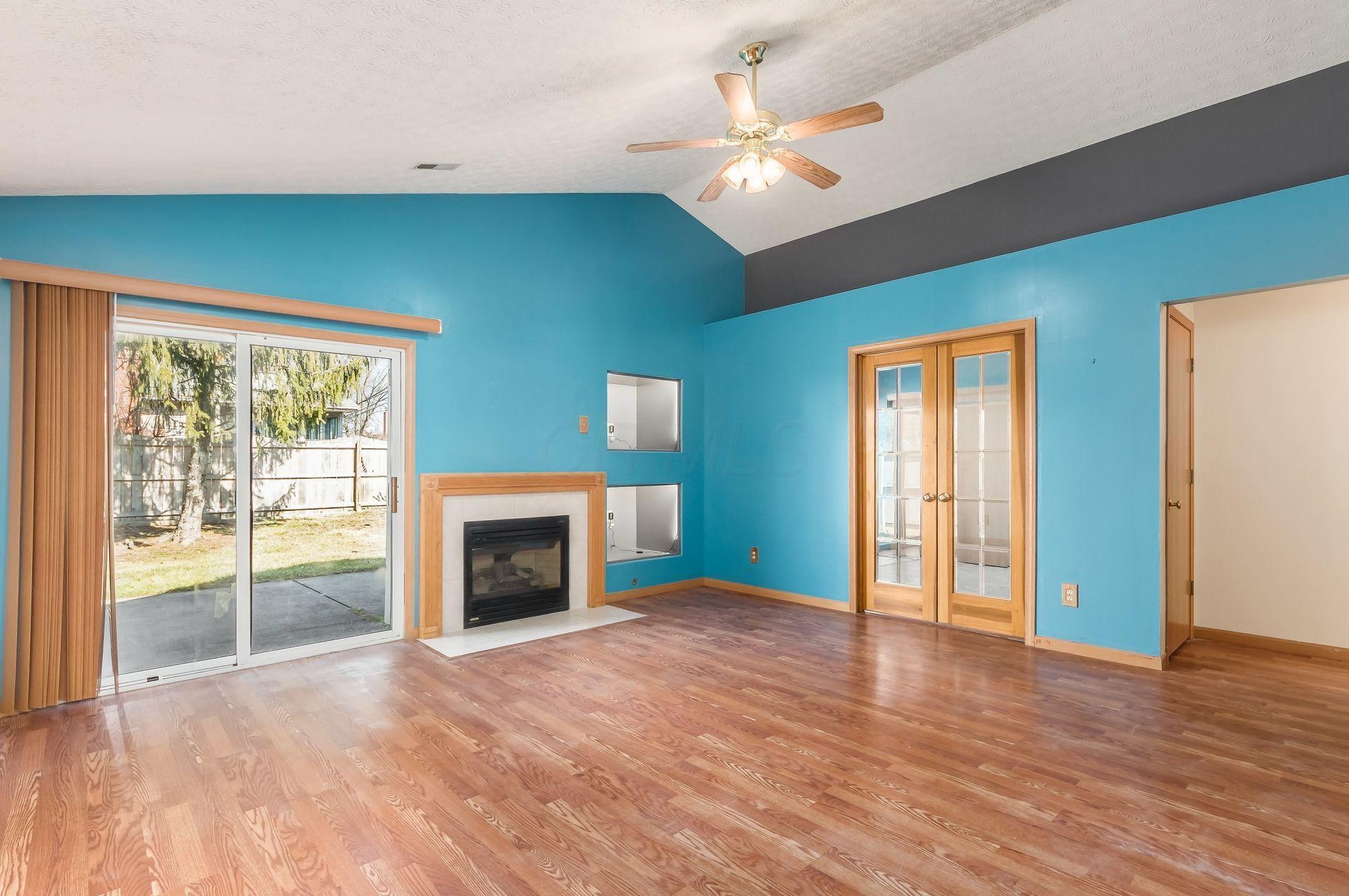 2272 Northtowne Pl, Columbus OH 43229-6690 exterior