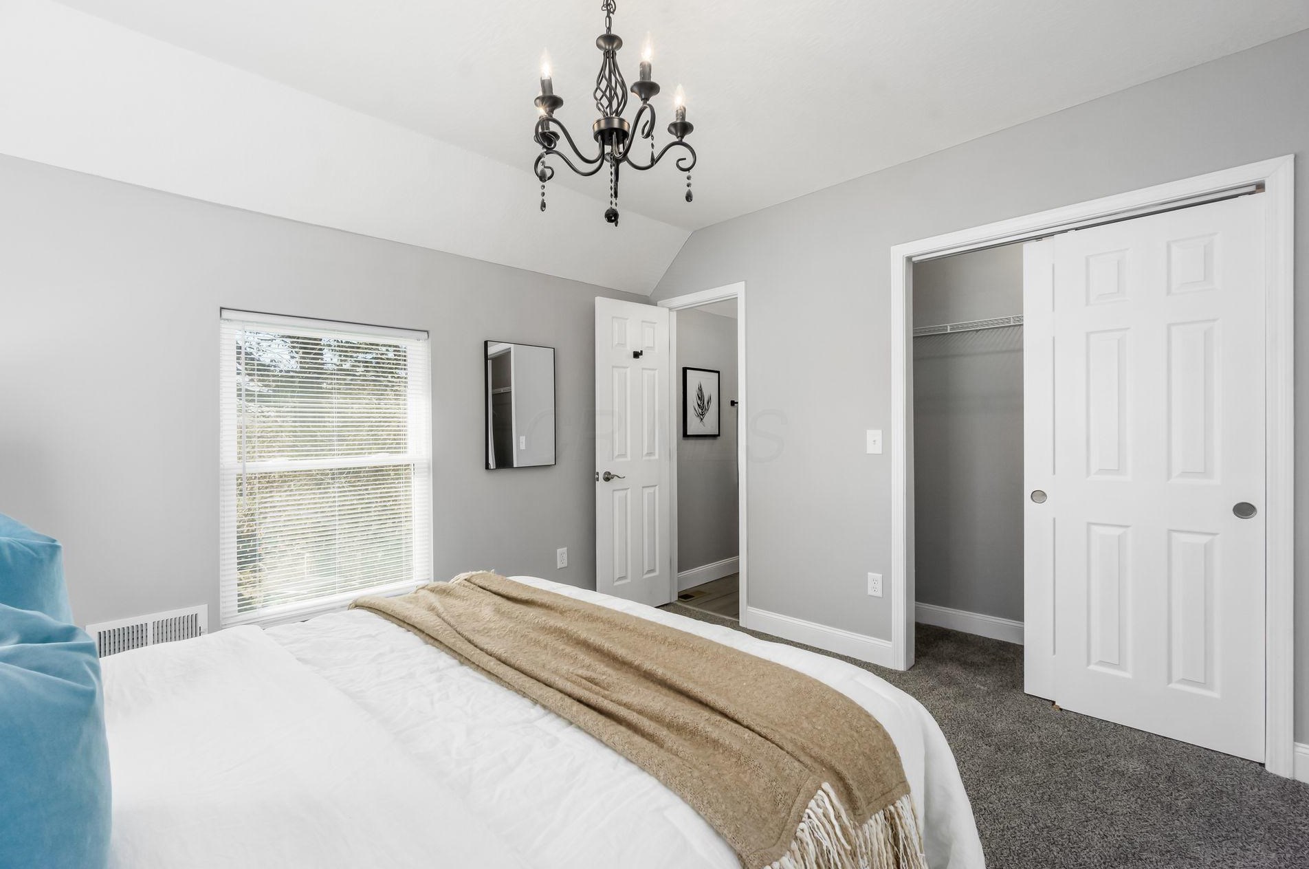 863 Heyl Ave, Columbus OH 43206-2434 exterior