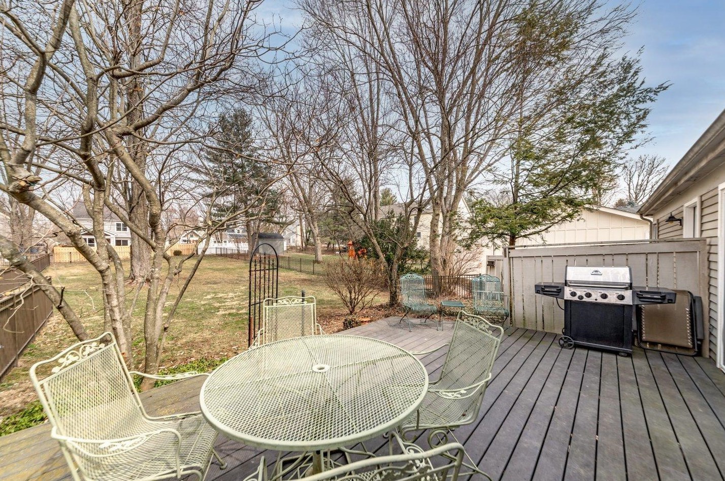 226 Dublin Granville Rd, Columbus OH 43085-3185 exterior