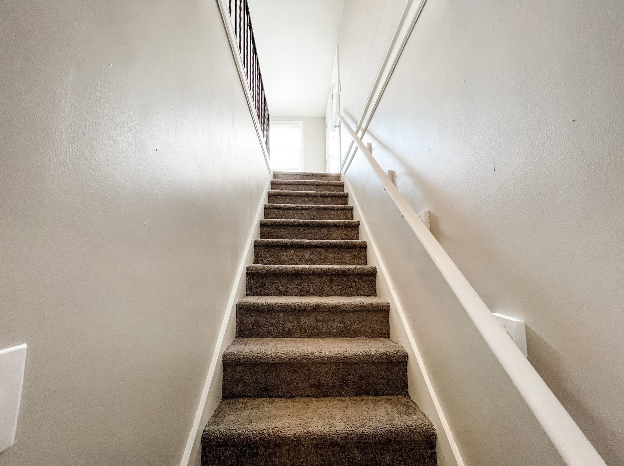 986 20 Ave, Columbus OH 43211-2466 exterior