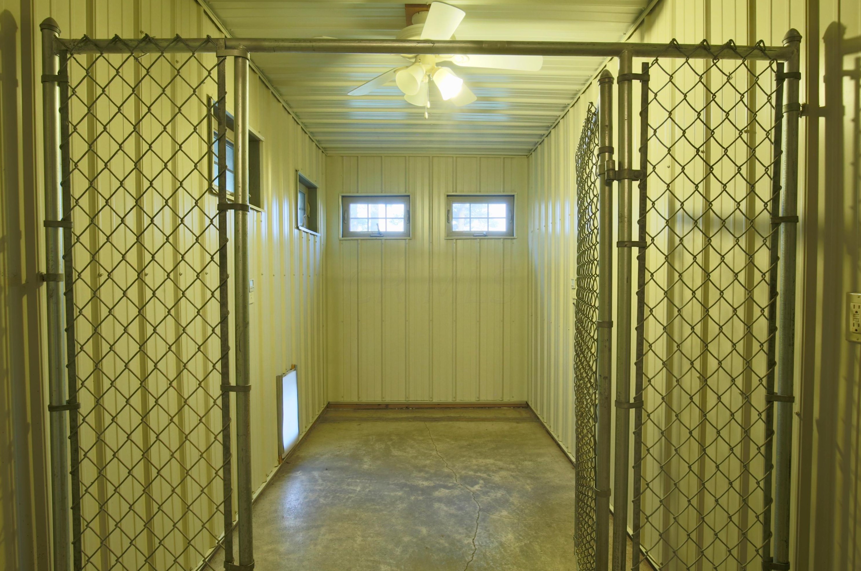 1400 Pine Crest Dr, Lancaster OH 43130-7731 exterior