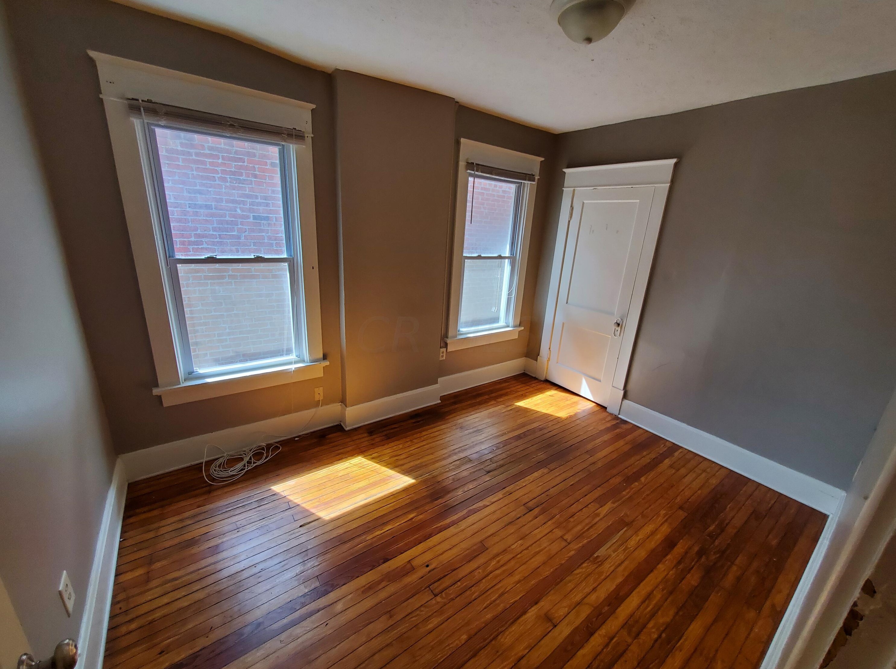 397 Chittenden Ave, Columbus OH 43201-4147 exterior