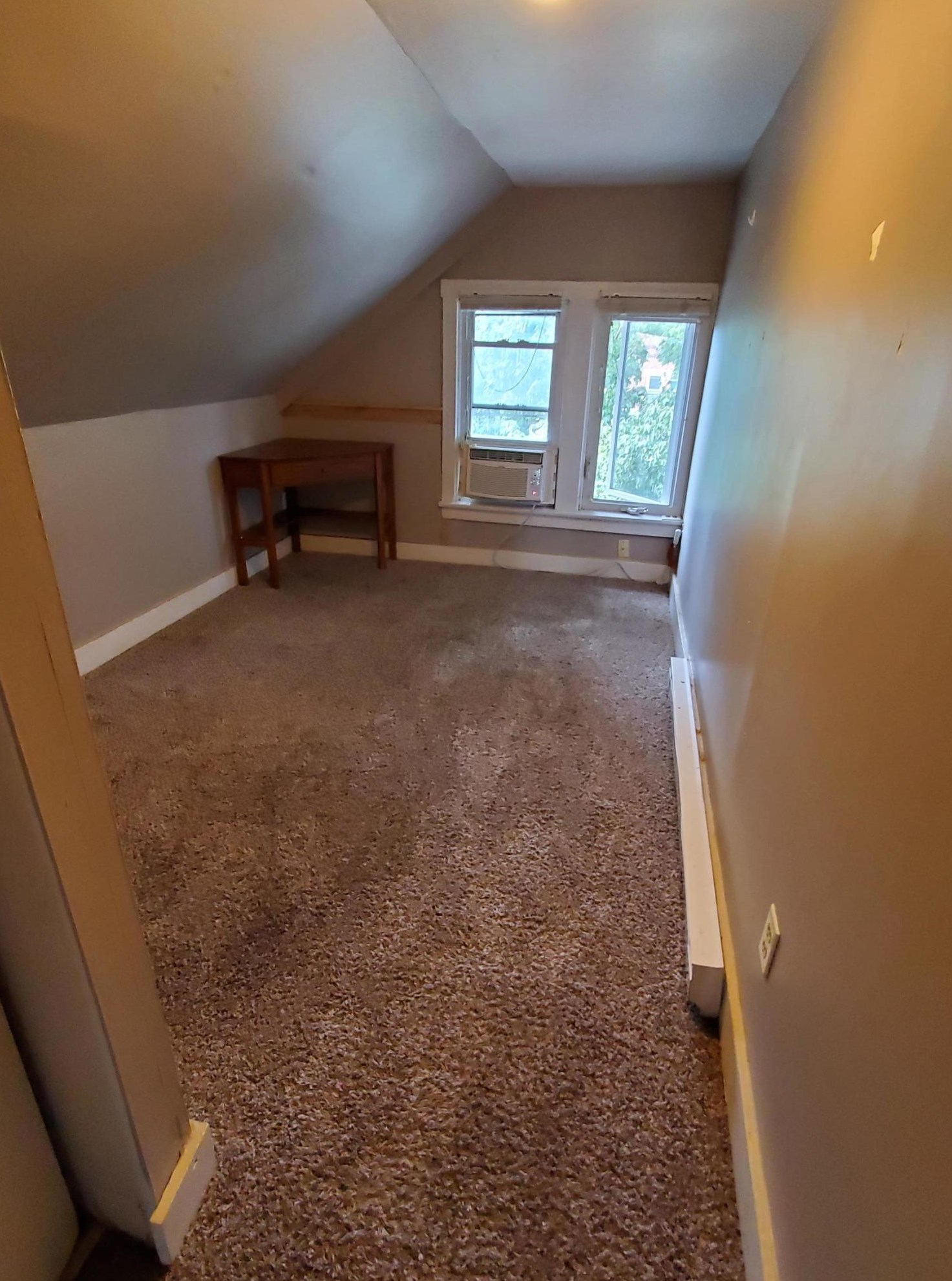 397 Chittenden Ave, Columbus OH 43201-4147 exterior