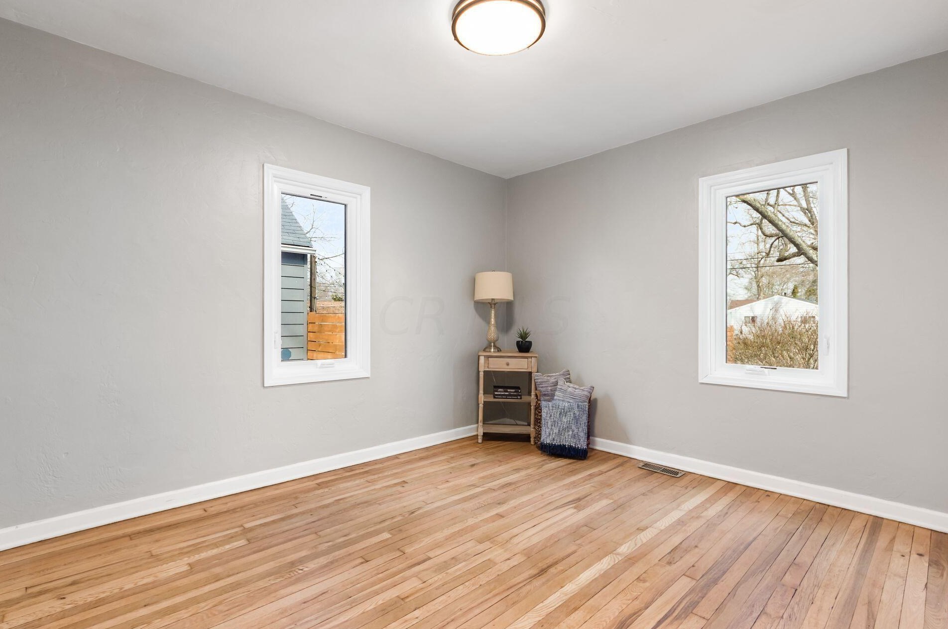 92 Kanawha Ave, Columbus OH 43214-1208 exterior