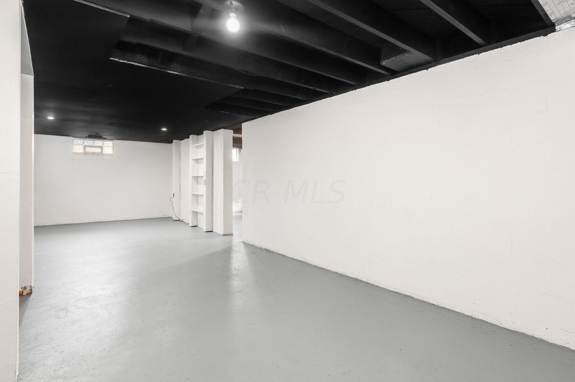 92 Kanawha Ave, Columbus OH 43214-1208 exterior