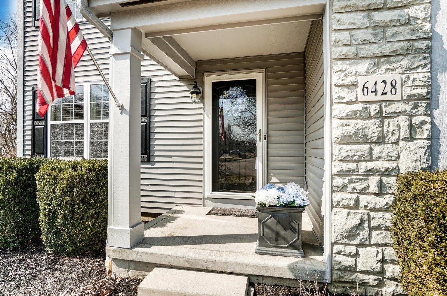 6428 Steinbeck Way, Westerville, OH 43082-9567