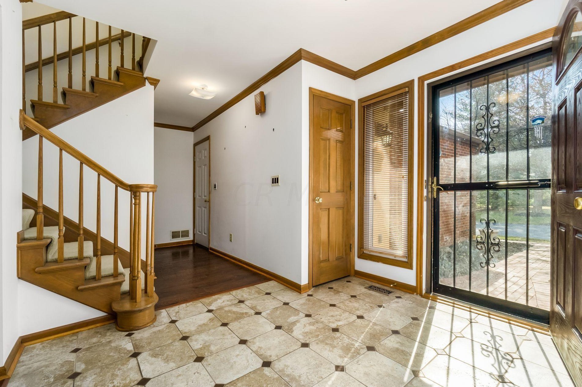 5791 Bastille Pl, Columbus, OH 43213-1462