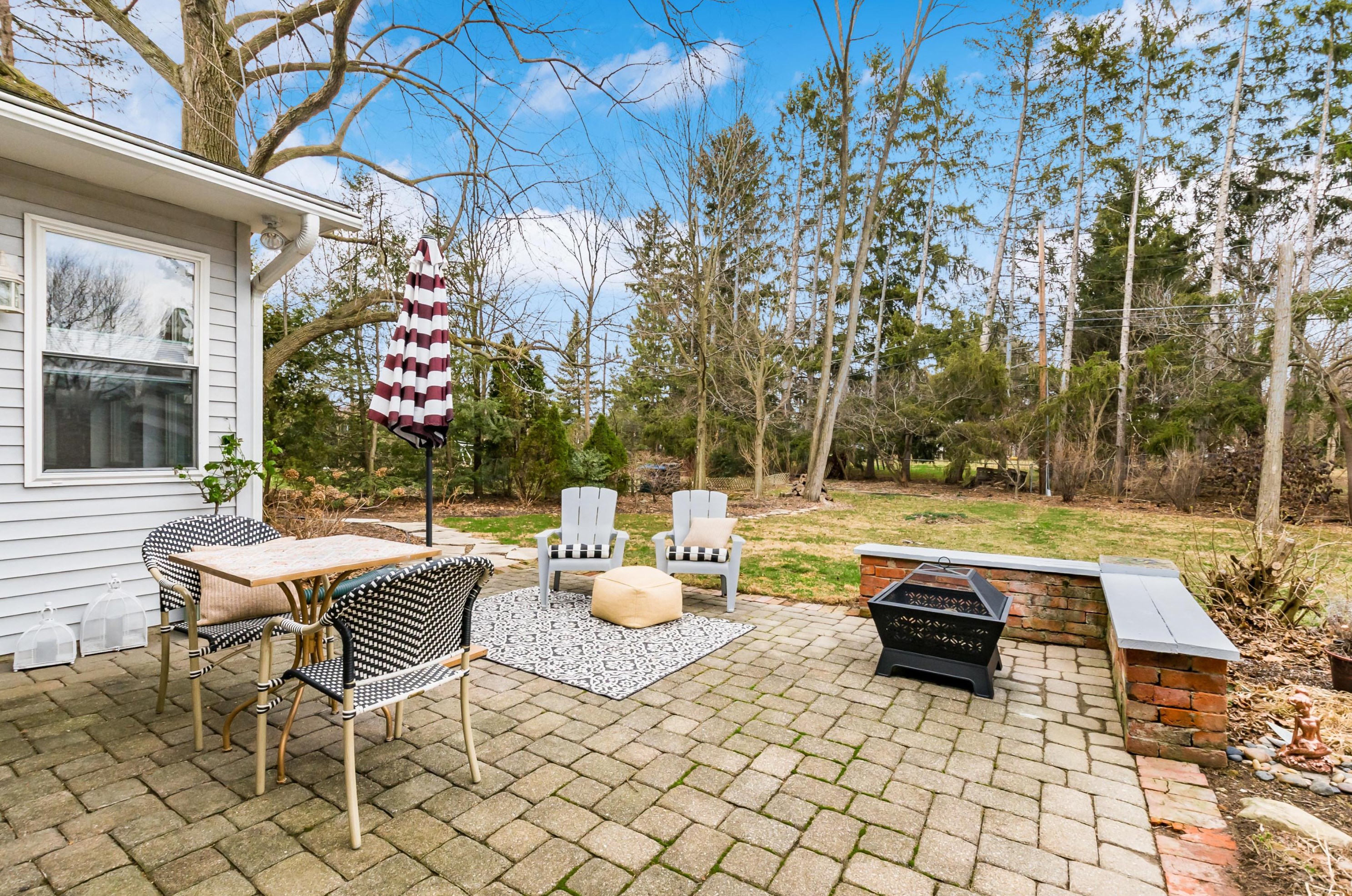 1358 Reymond Rd, Columbus OH exterior