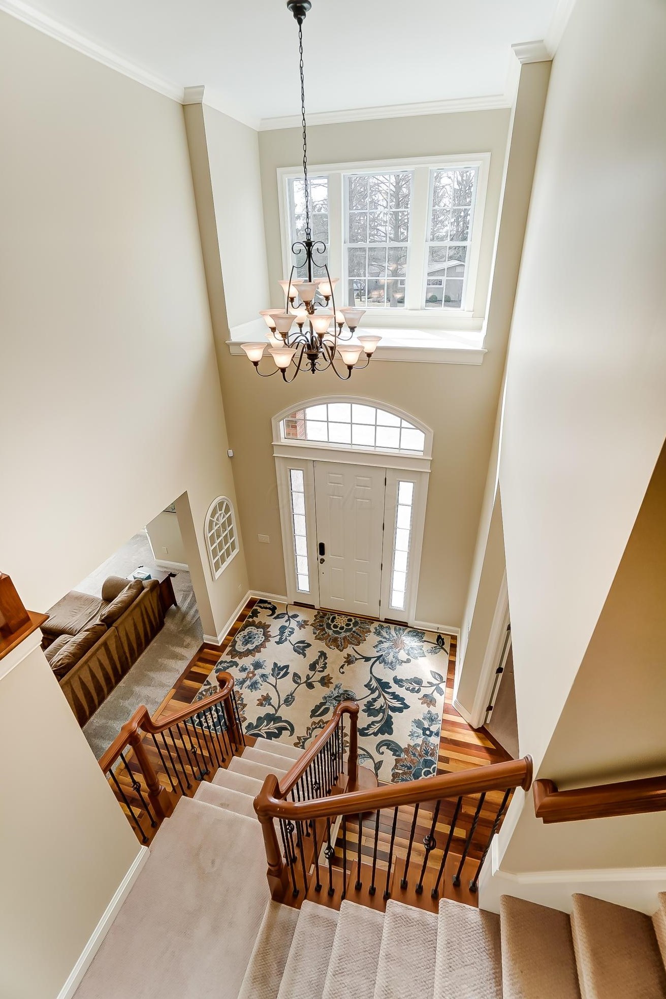 6010 Heather Bluff Dr, Dublin, OH 43016-9322