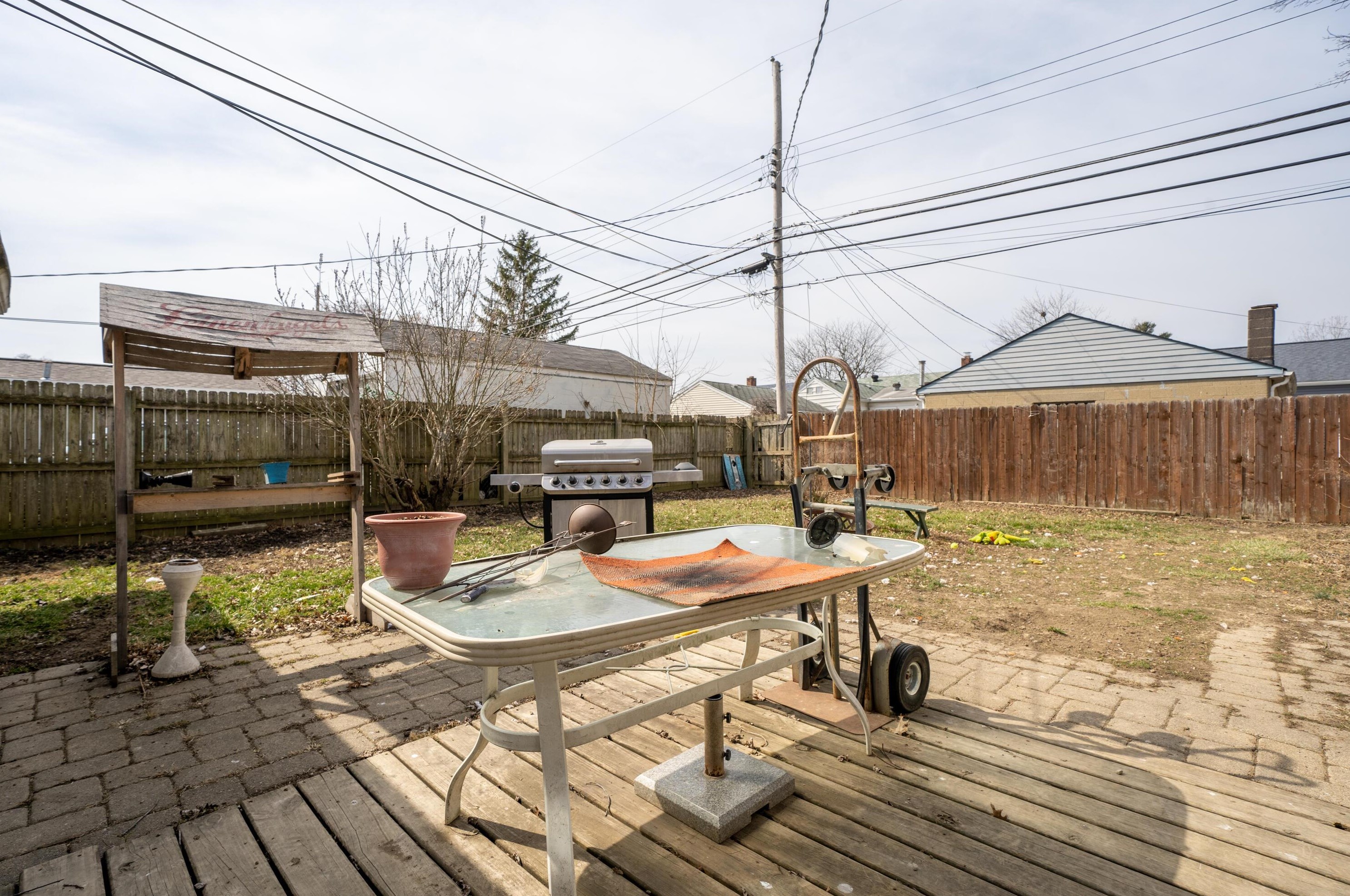 3597 Gerbert Rd, Columbus OH 43224-3408 exterior