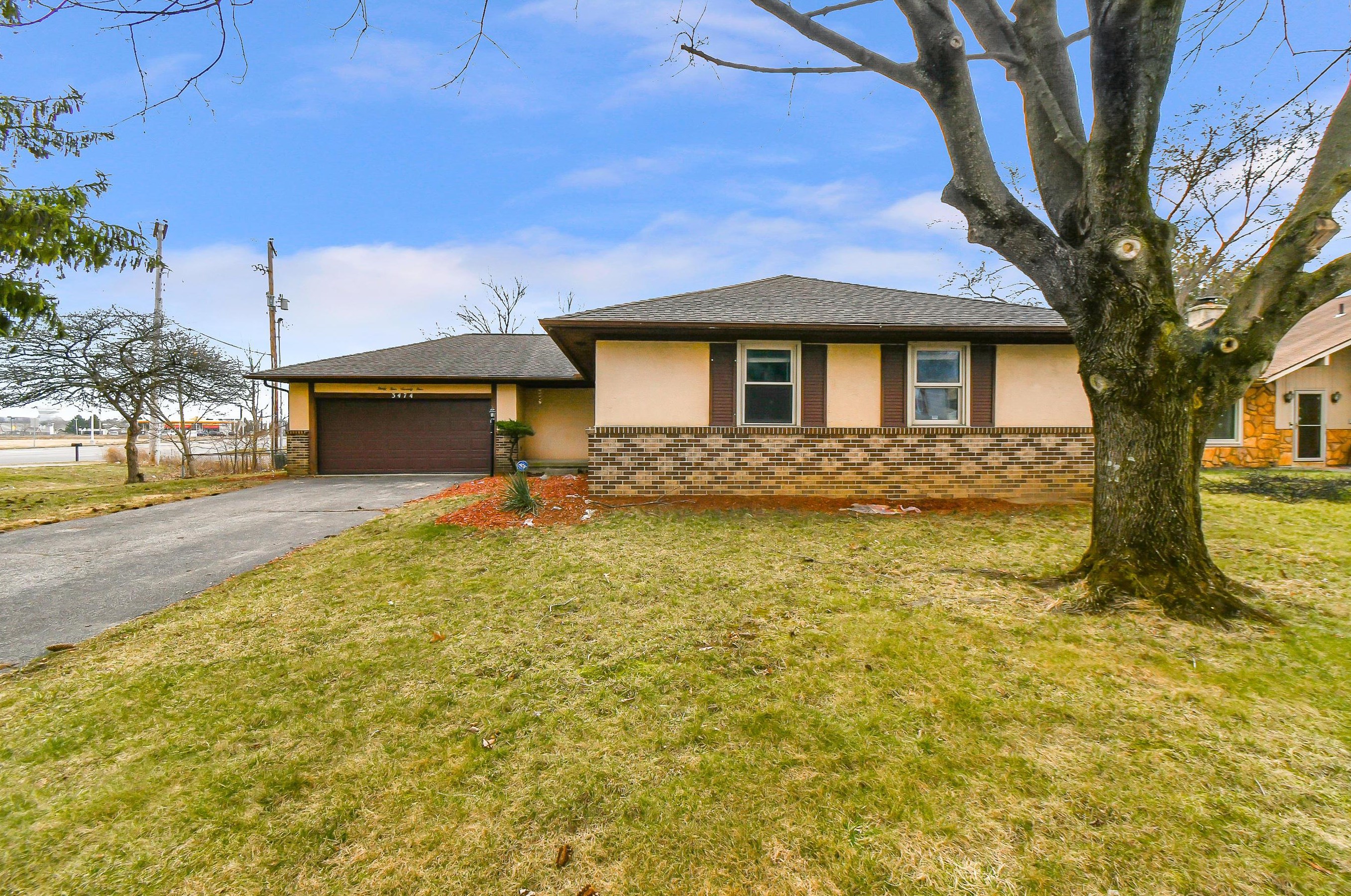 3474 Countryview Dr, Cnl Wnchstr, OH 43110-9741