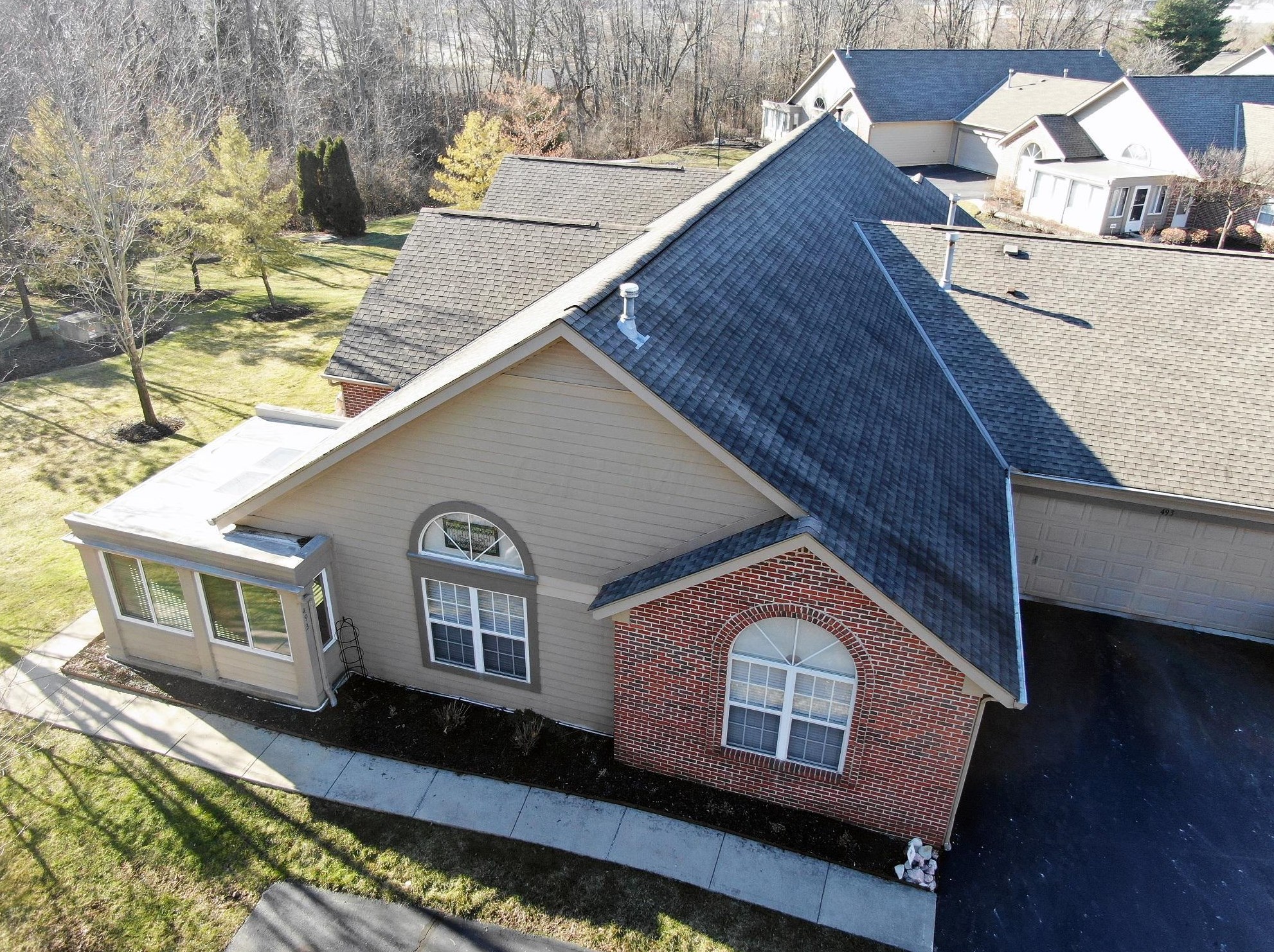 493 Mallet Pl, Columbus, OH 43230-6802