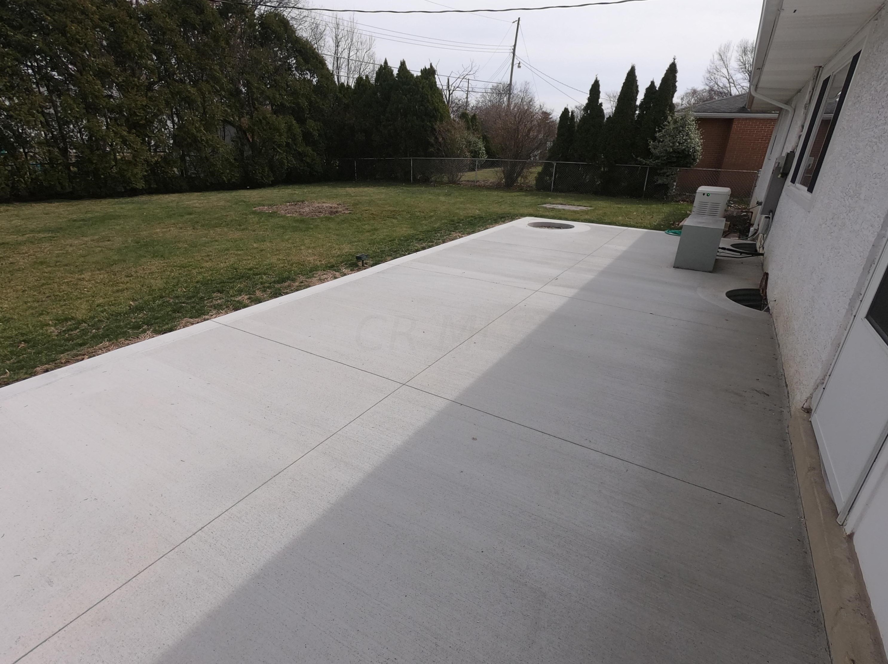 5460 Sandalwood Blvd, Columbus OH 43229-4475 exterior