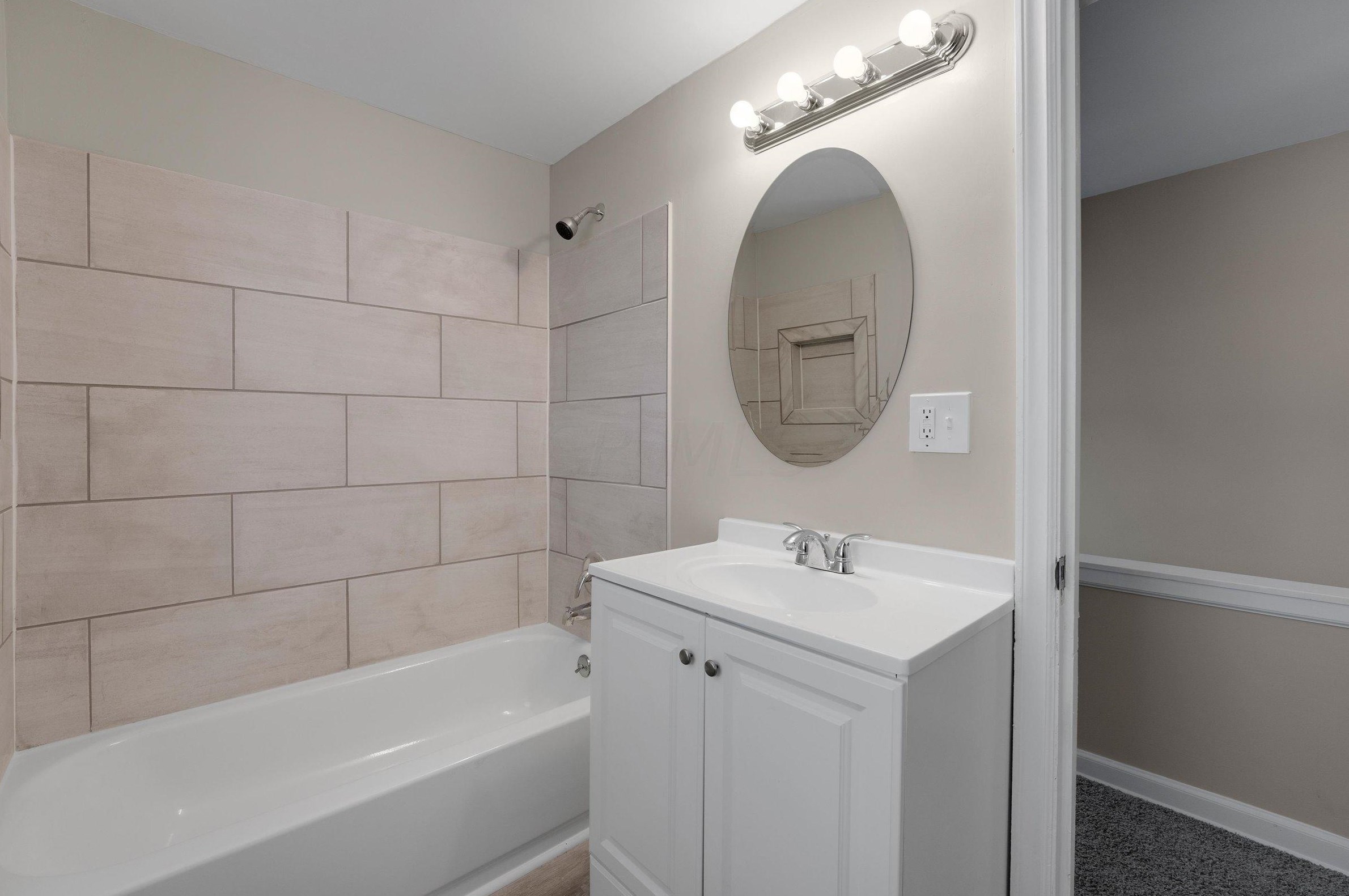 1118 Berkeley Rd, Columbus OH 43206-1722 exterior