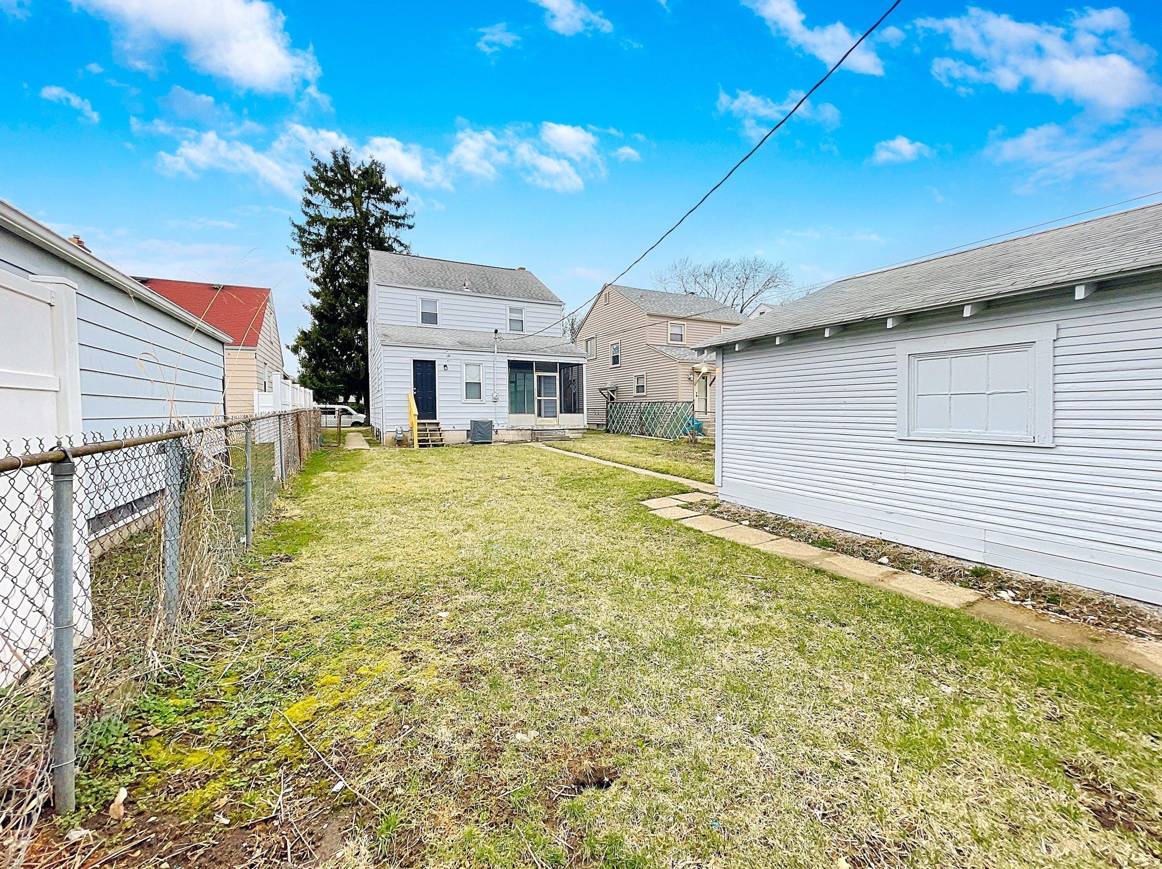 1118 Berkeley Rd, Columbus OH 43206-1722 exterior