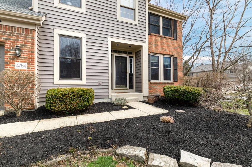 4764 Cordoba St, Hilliard, OH 43026-8902