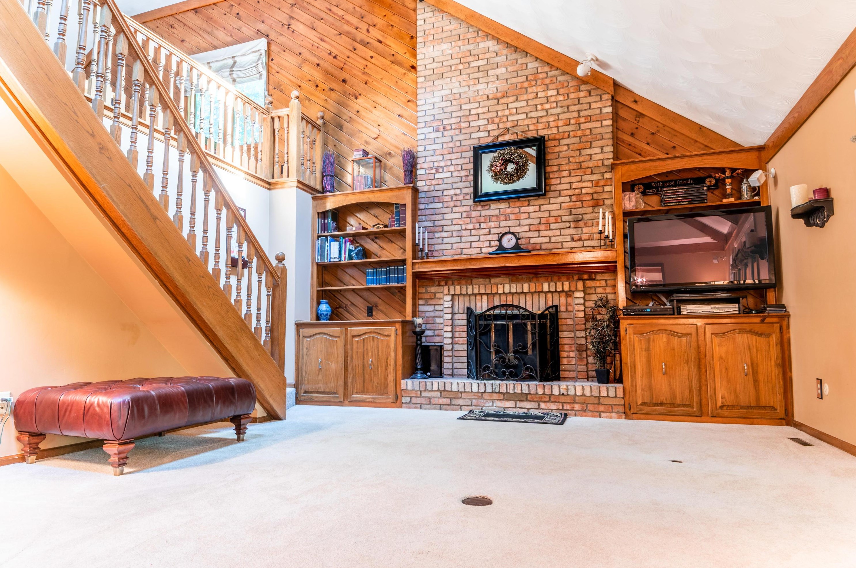 395 Meditation Ln, Columbus OH 43235-1456 exterior