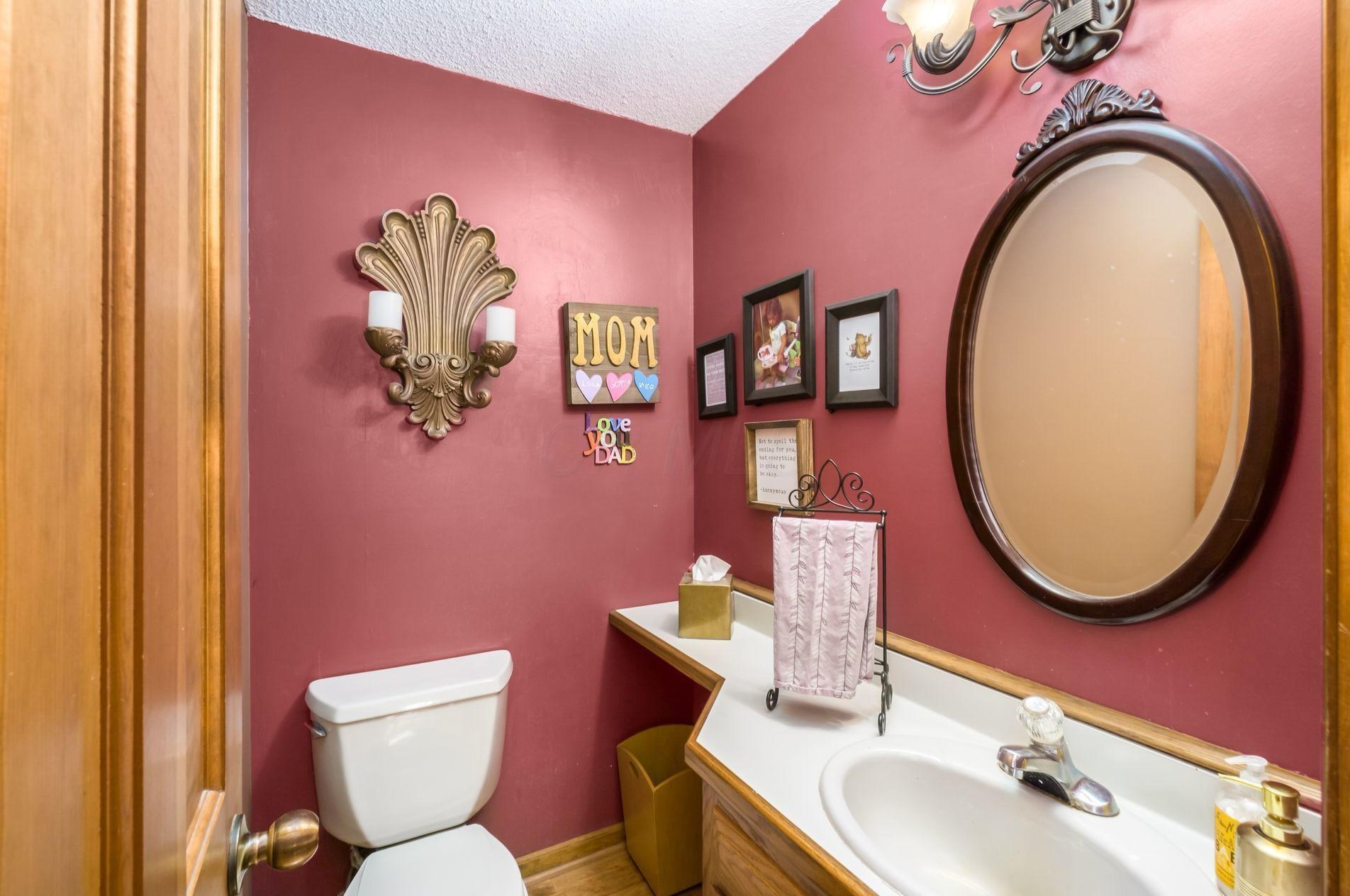 6543 Stemen Rd, Pickerington OH  43147-9497 exterior