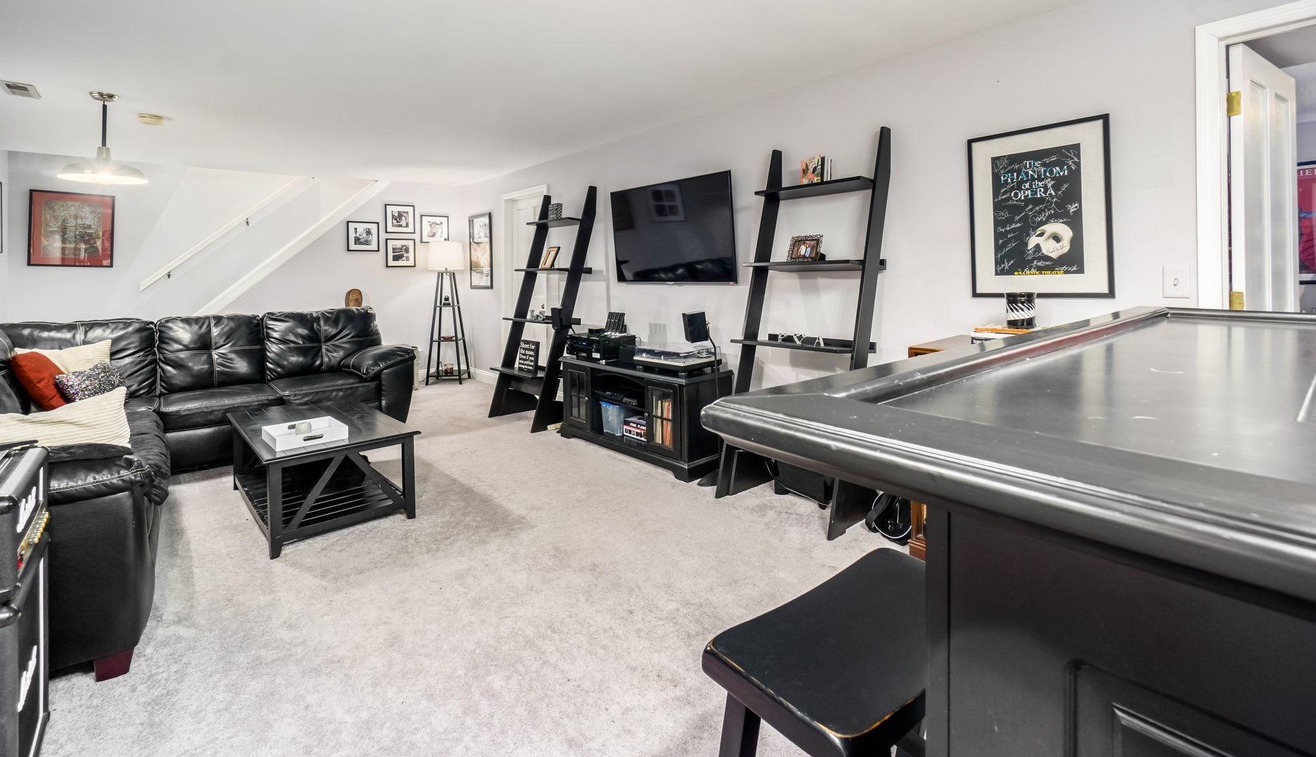 6543 Stemen Rd, Pickerington OH  43147-9497 exterior