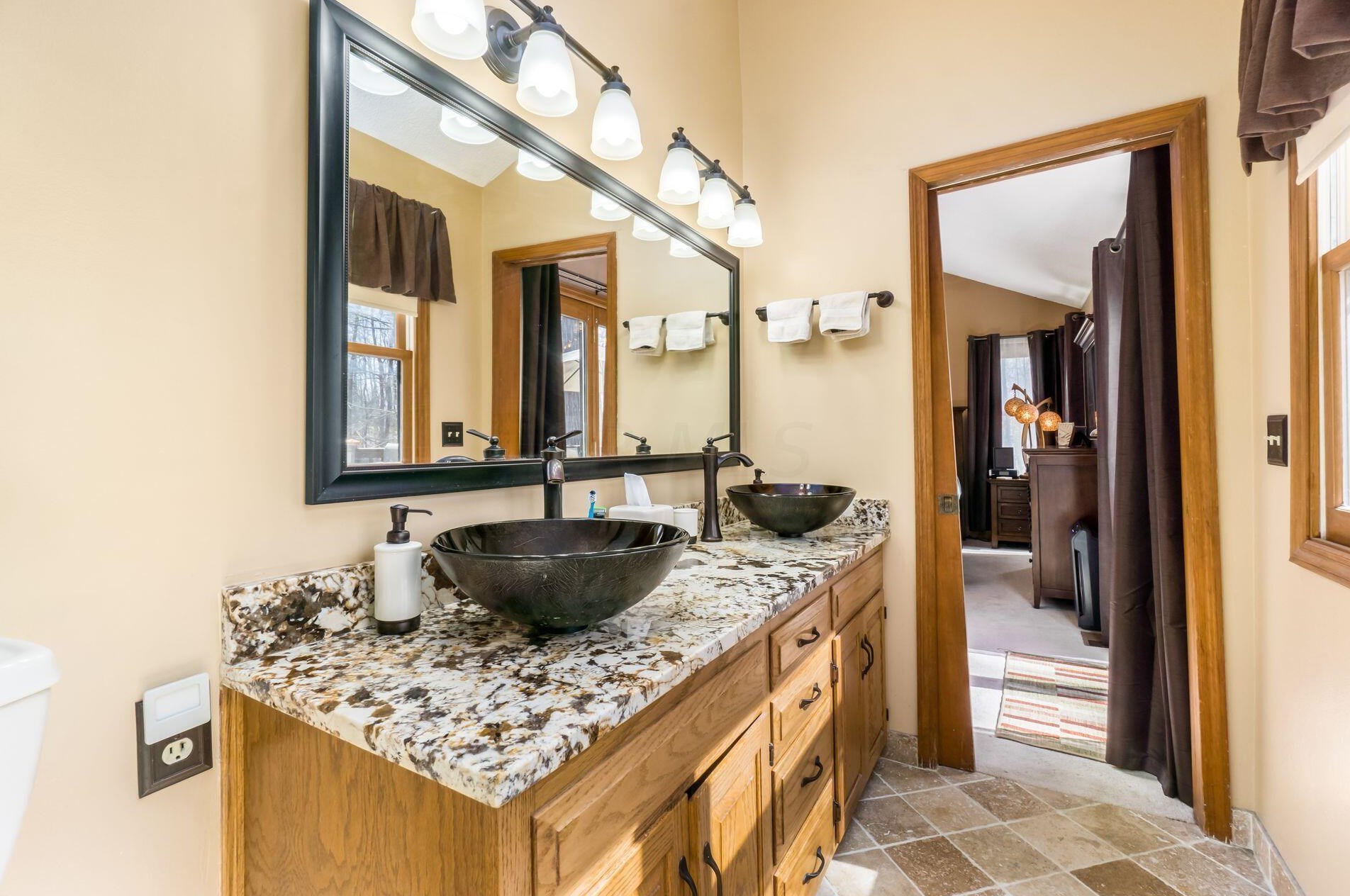 6543 Stemen Rd, Pickerington OH  43147-9497 exterior