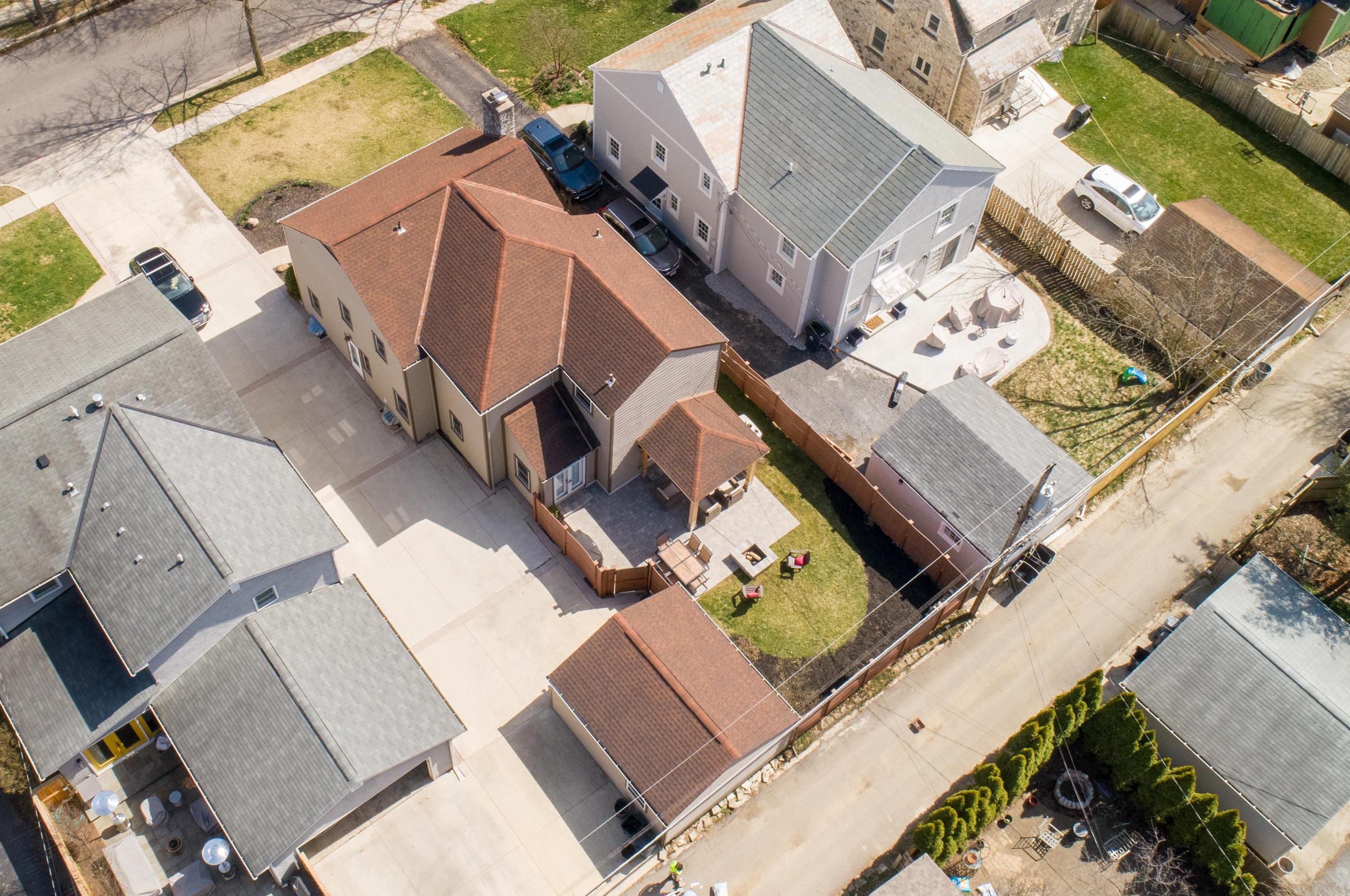 167 Roosevelt Ave, Columbus OH 43209-1558 exterior